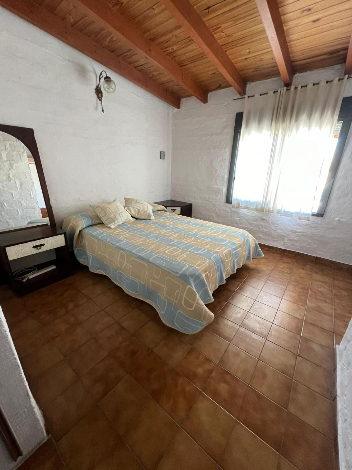 Three-Bedroom House photo 3