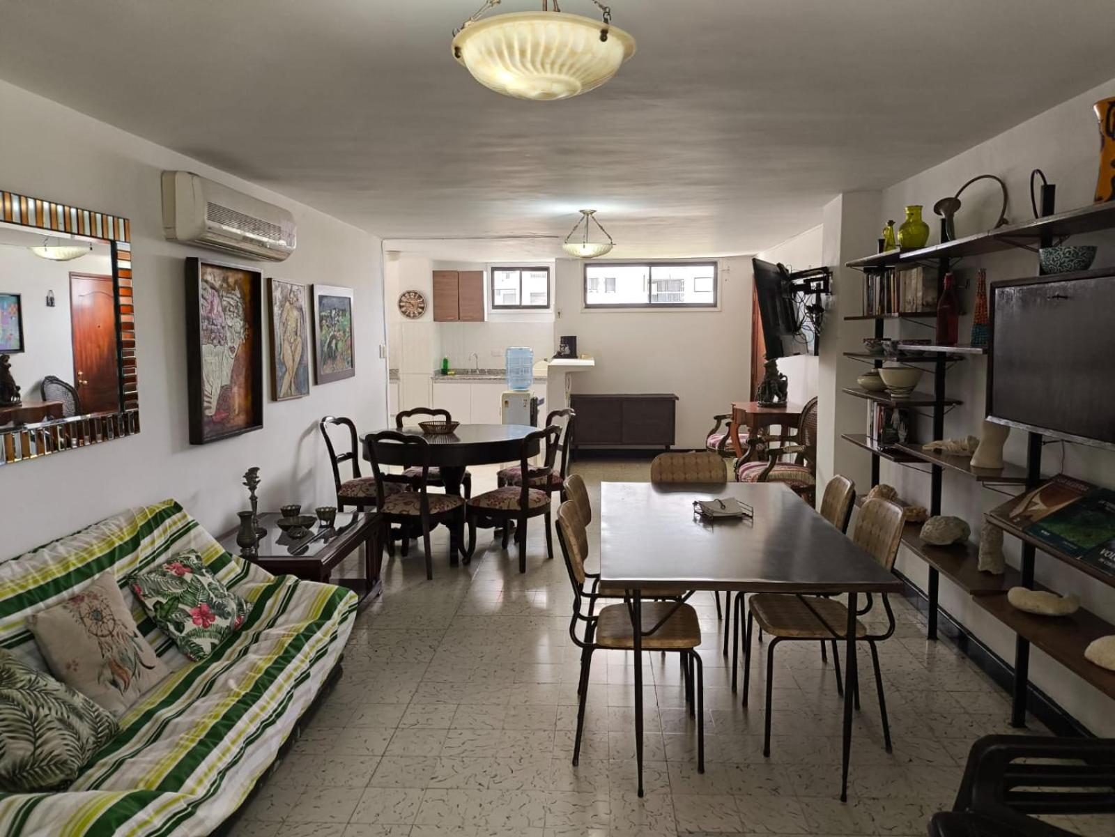 Three-Bedroom Apartment photo 2