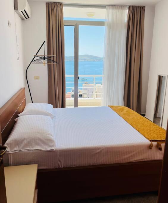 Two-Bedroom Apartment with Balcony and Sea View