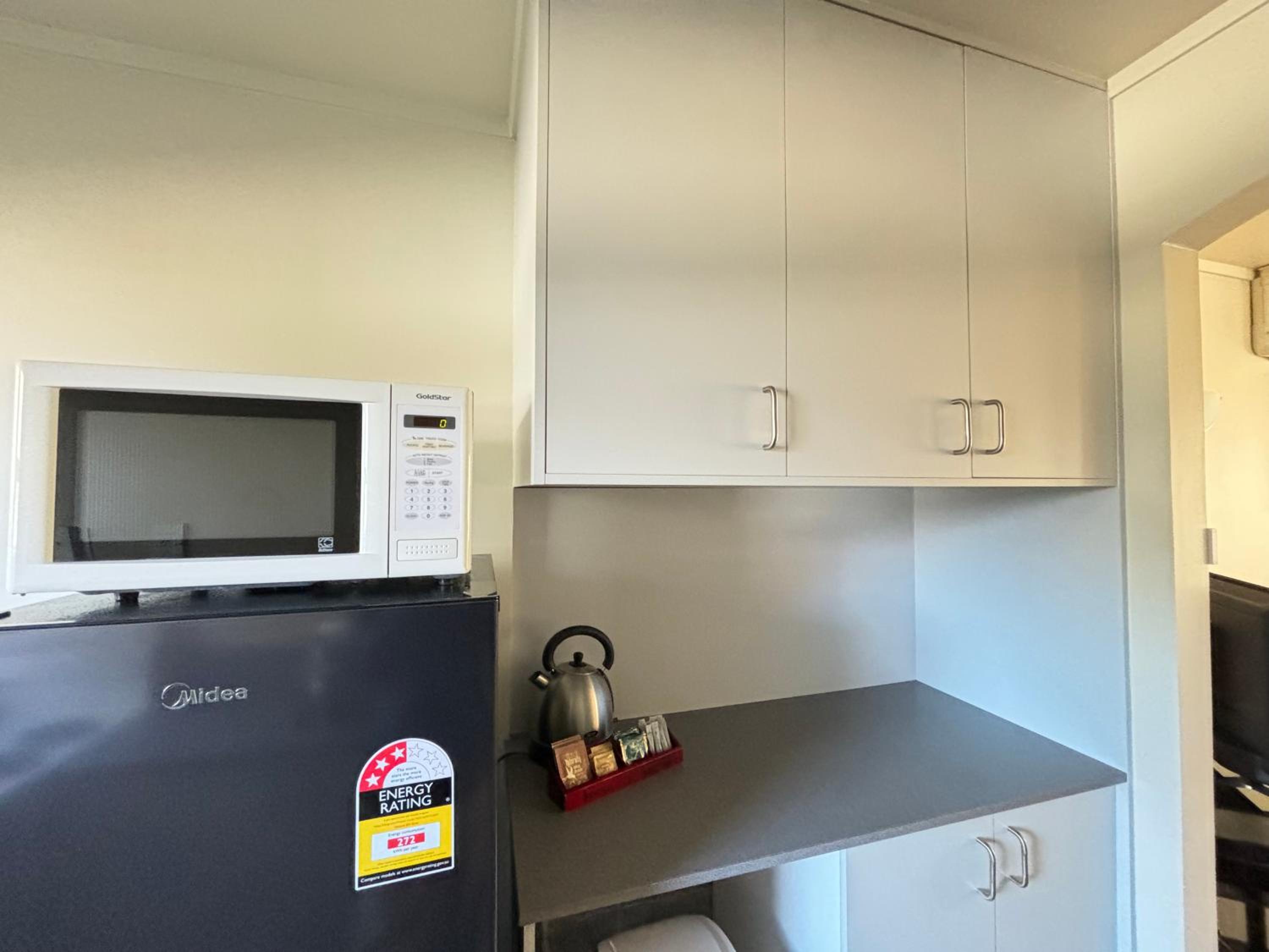Two-Bedroom Apartment - Photo 12