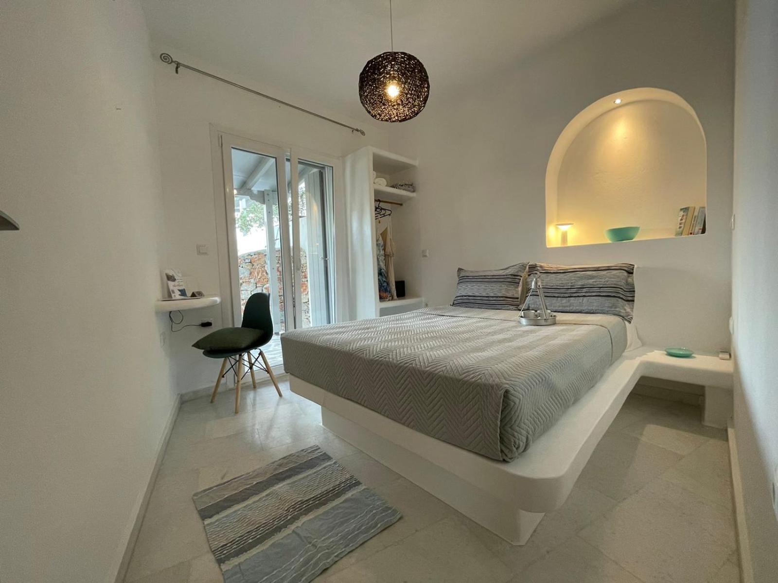 Villa - Beach Front