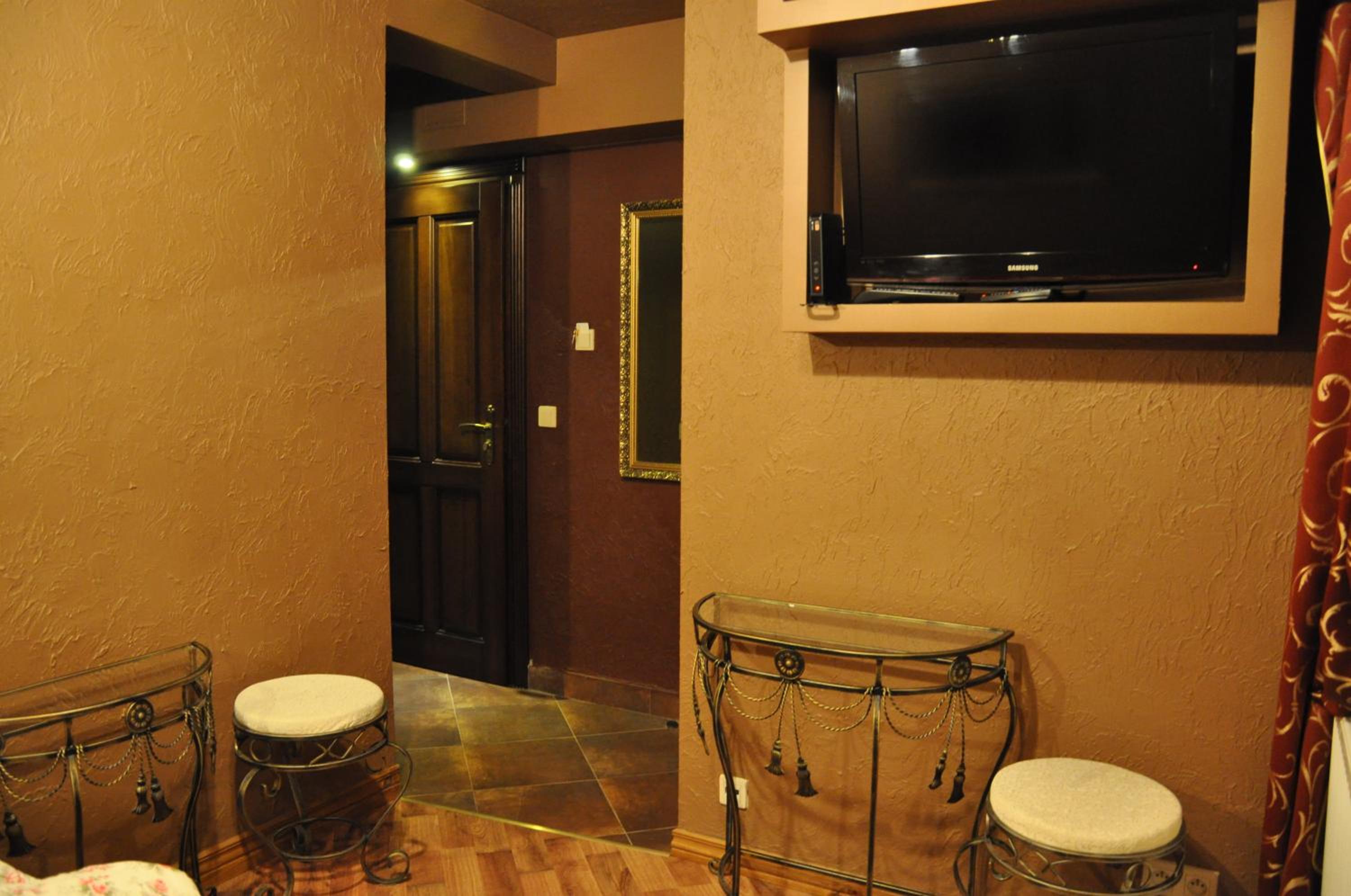 Standard Double Room - Photo 4
