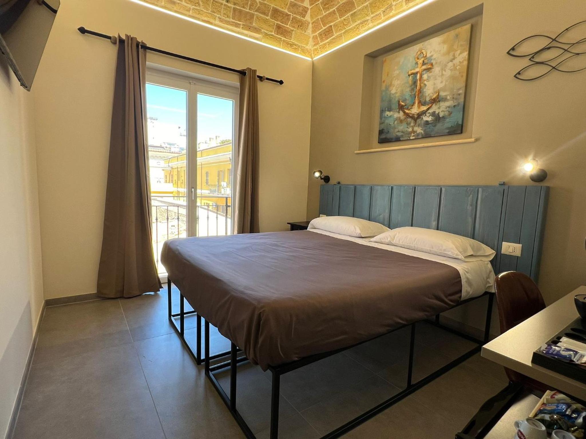 Double or Twin Room with City View