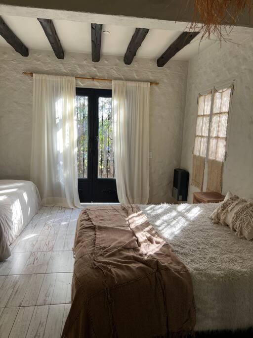 One-Bedroom House photo 1