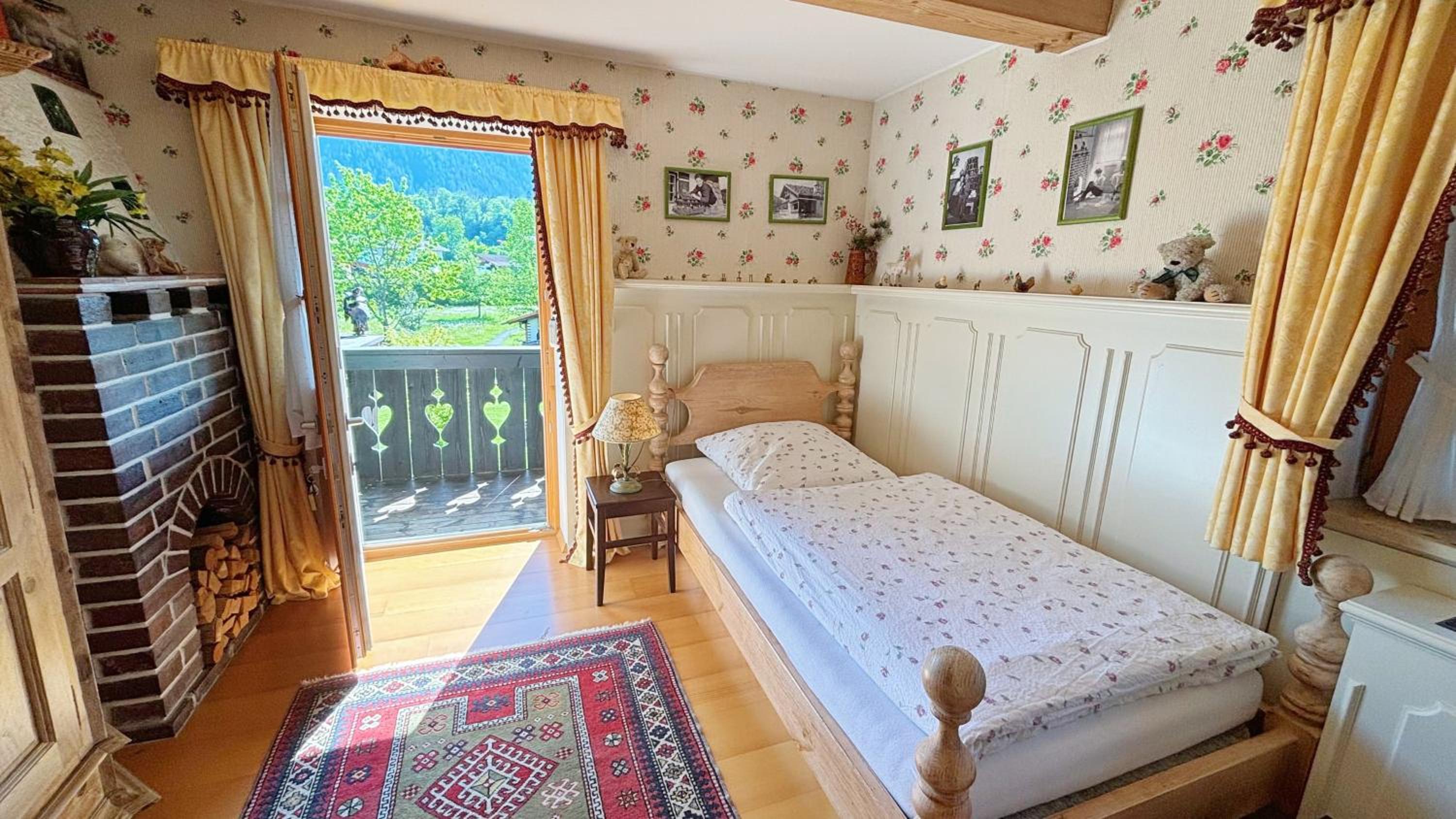 Single Room with Mountain View photo 3