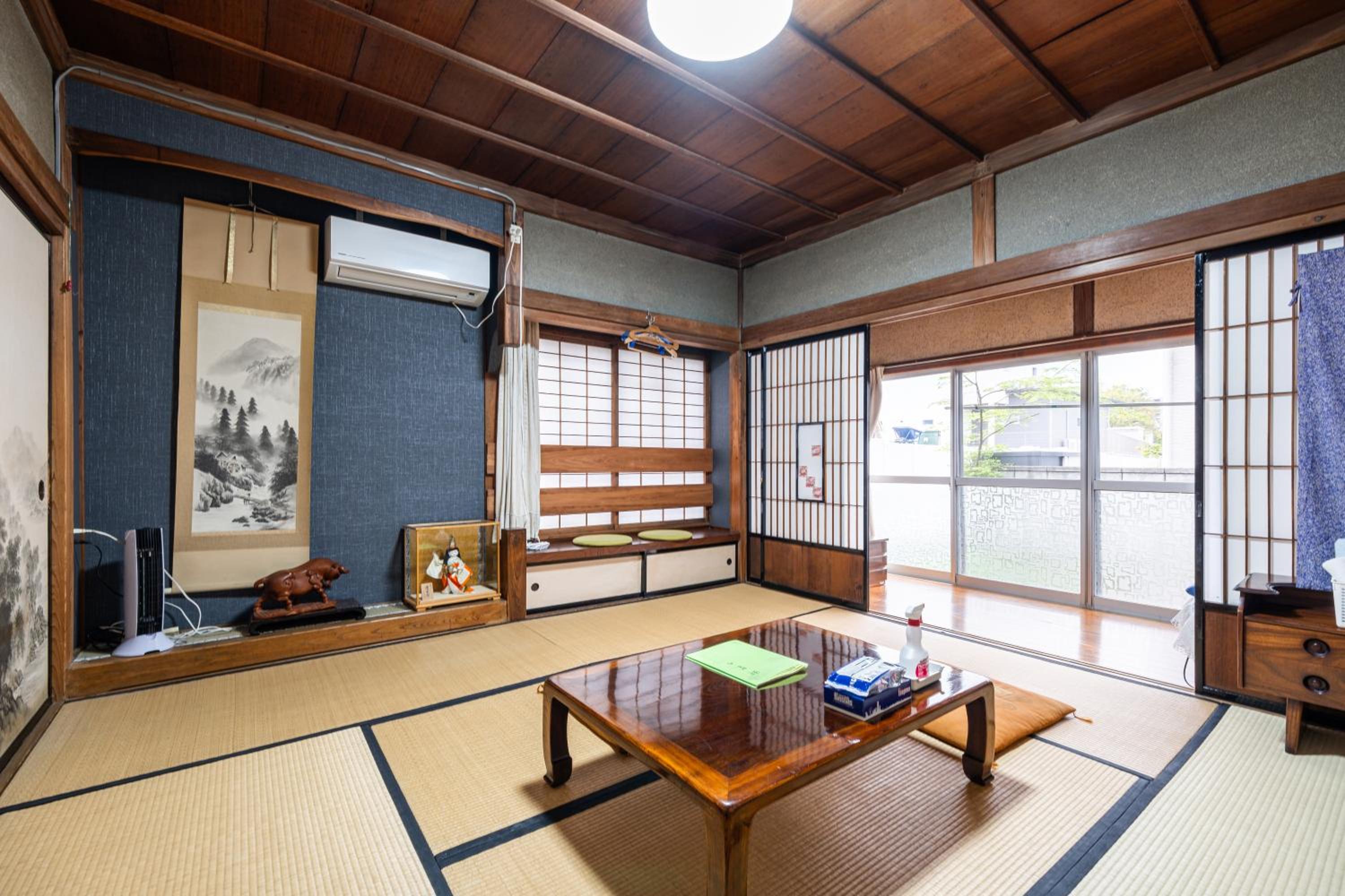 Quadruple Room - Photo 11