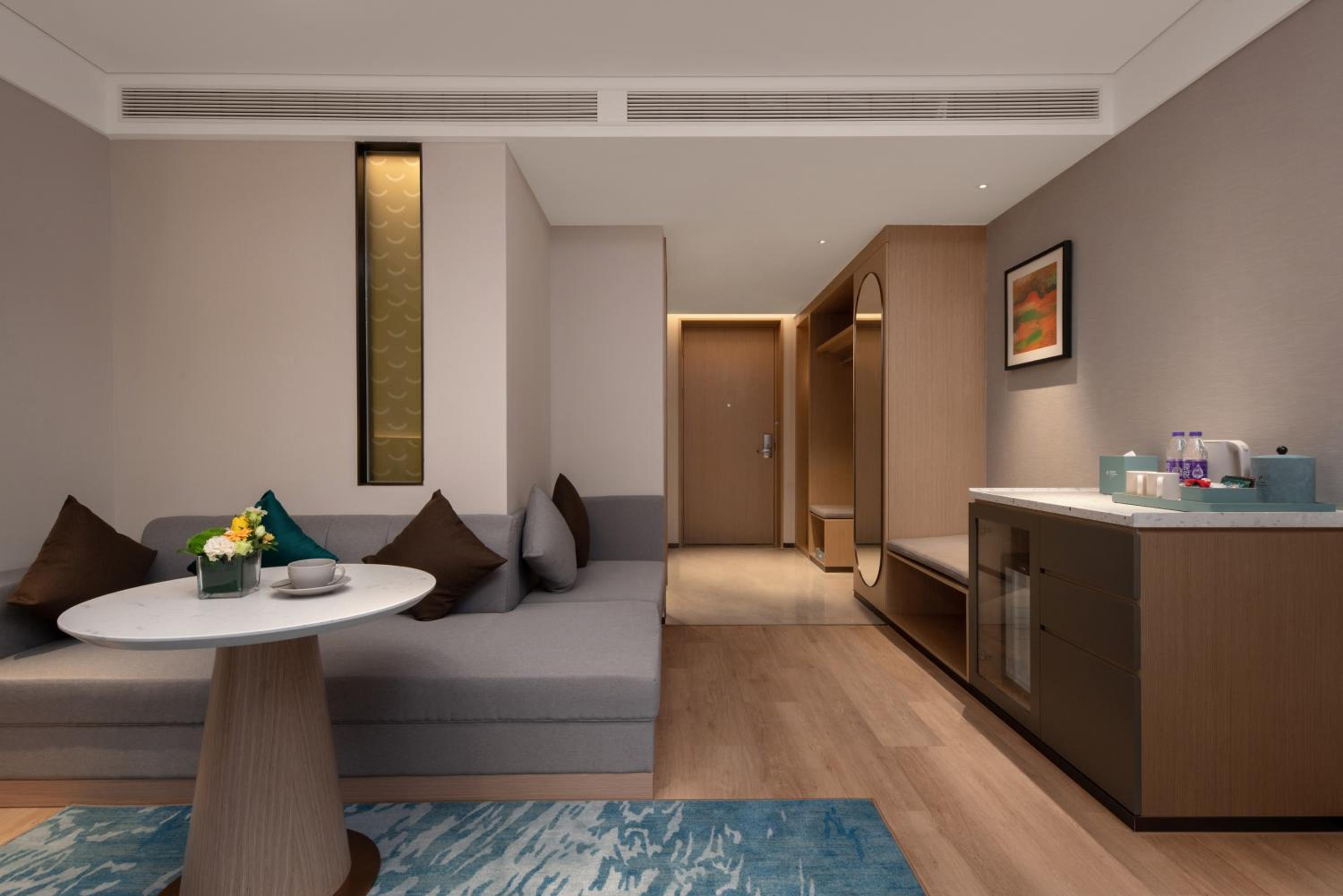 Standard King Room