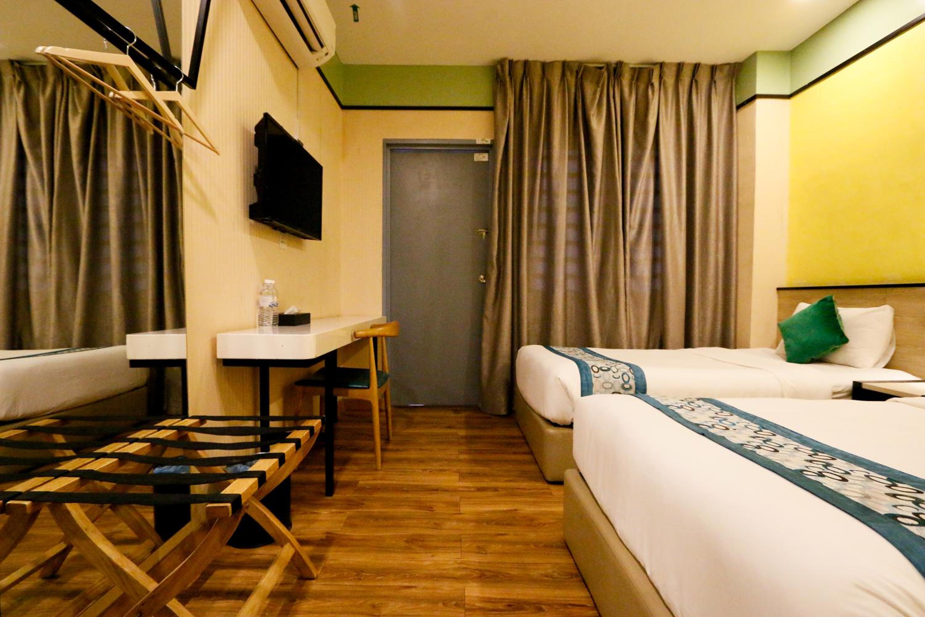 Standard Twin Room photo 3