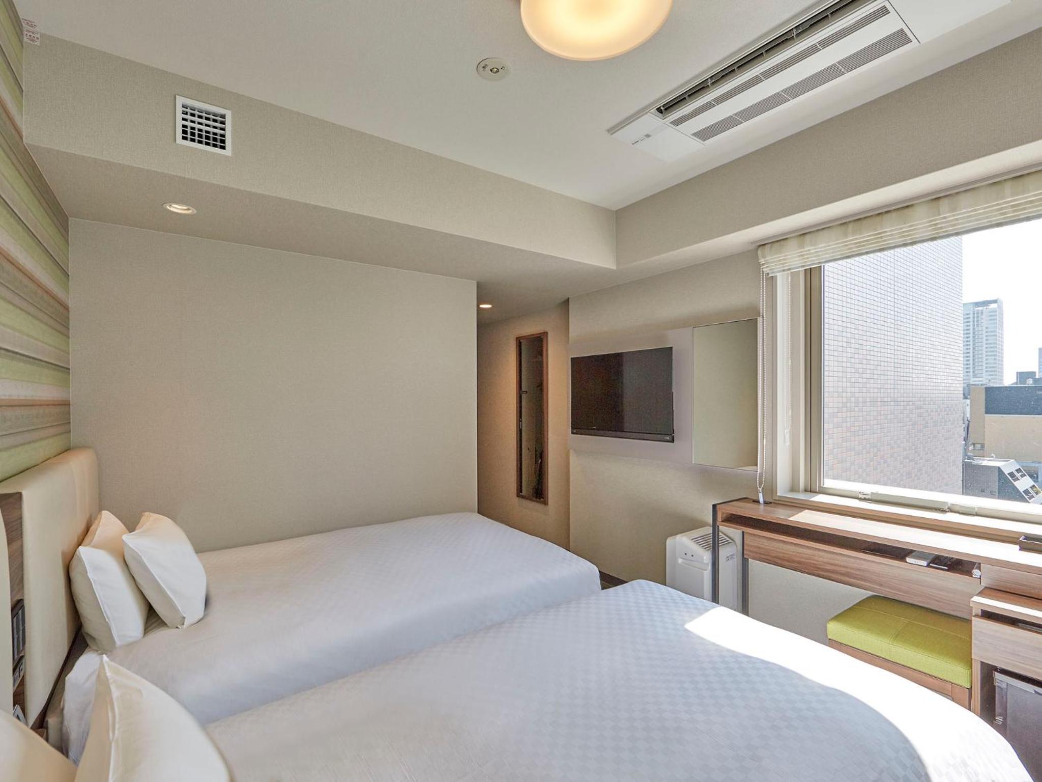Standard Twin Room - Non-Smoking photo 2