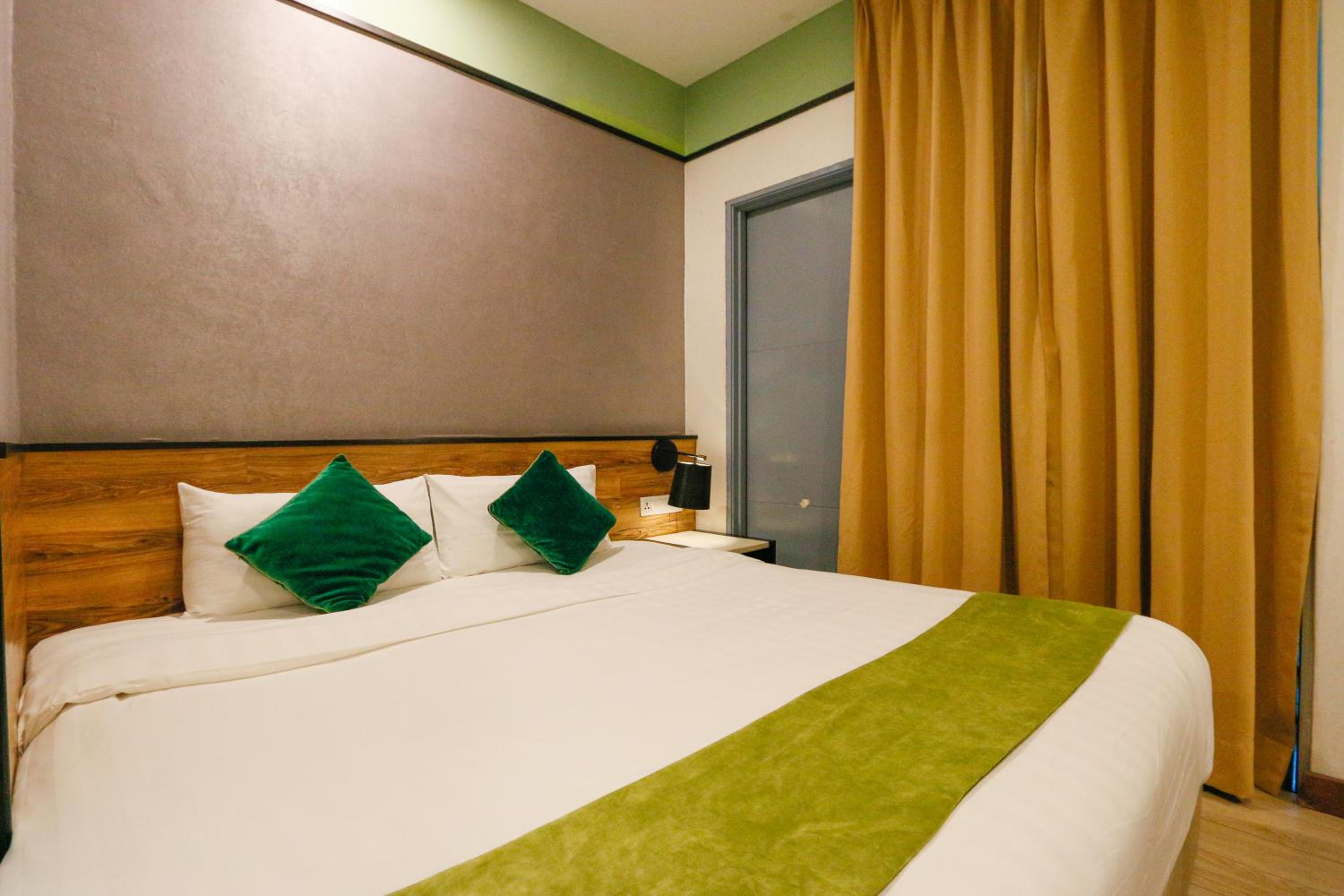 Standard King Room