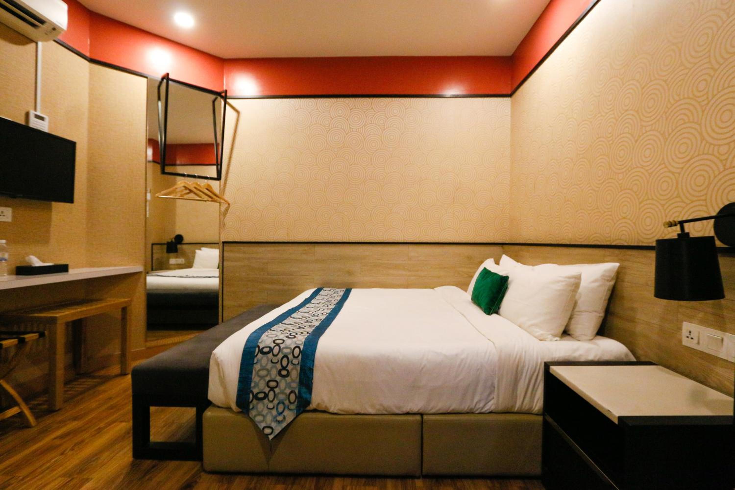 Superior King Room photo 3