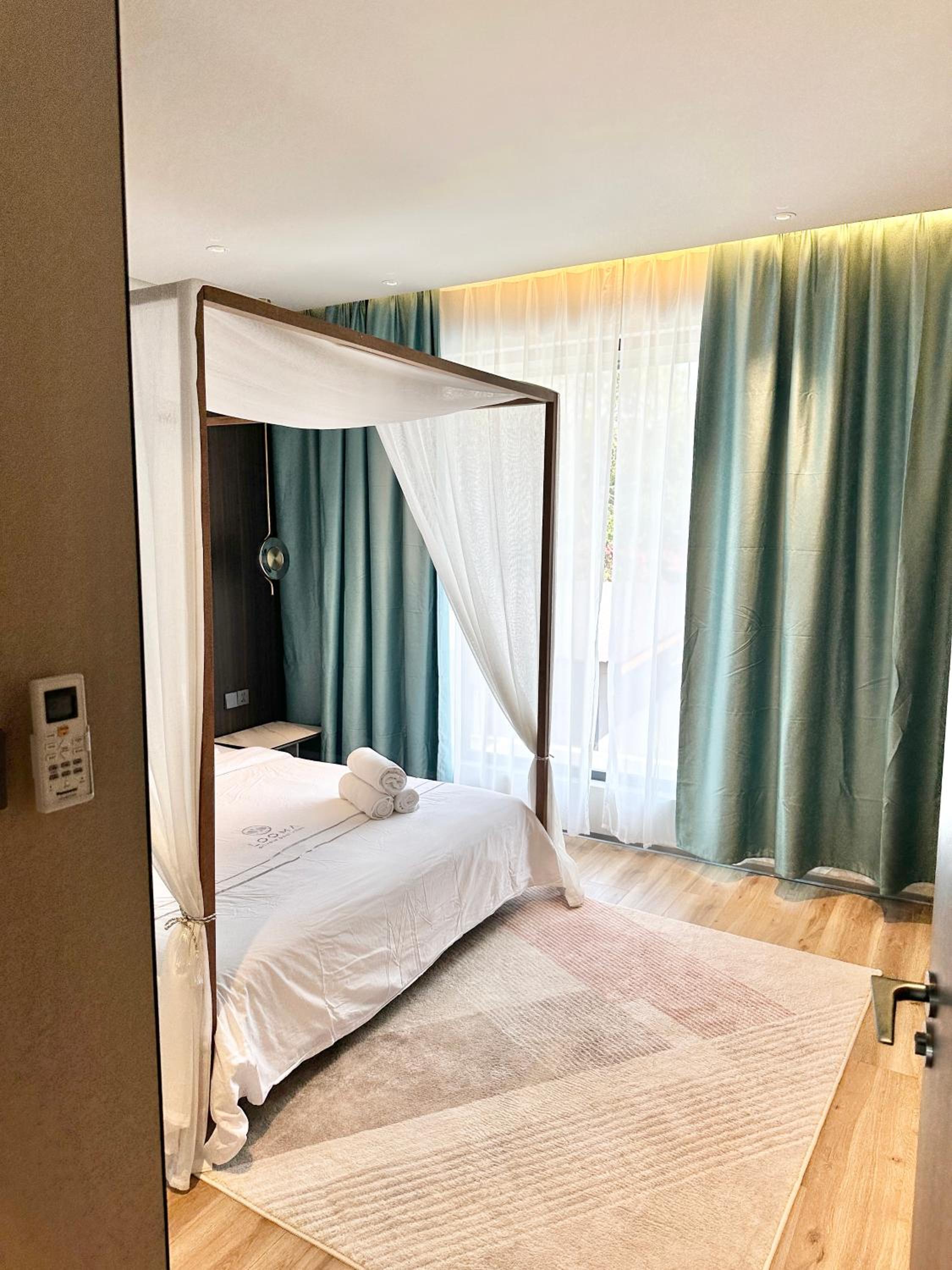 Deluxe Villa