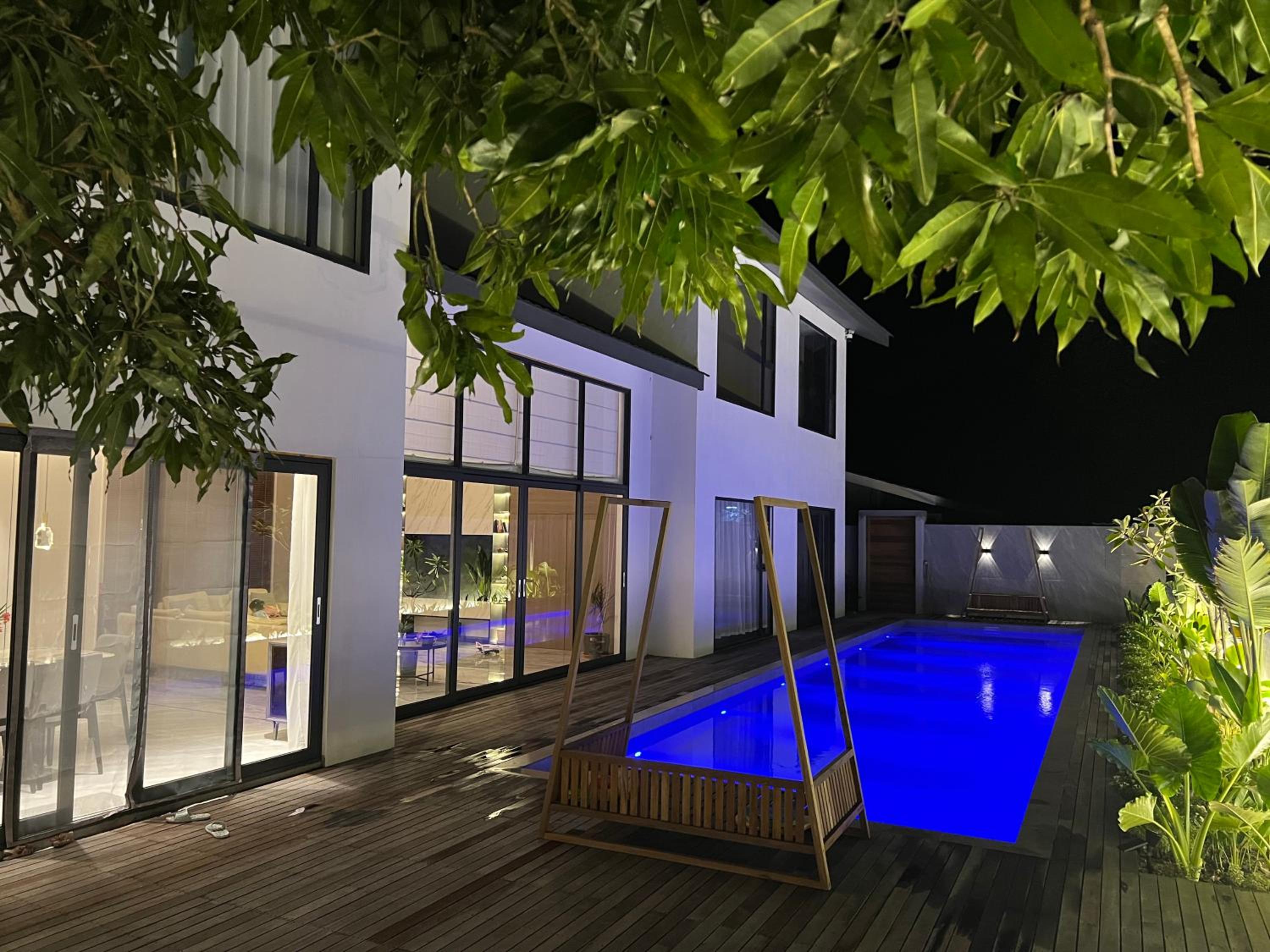 Deluxe Villa photo 2