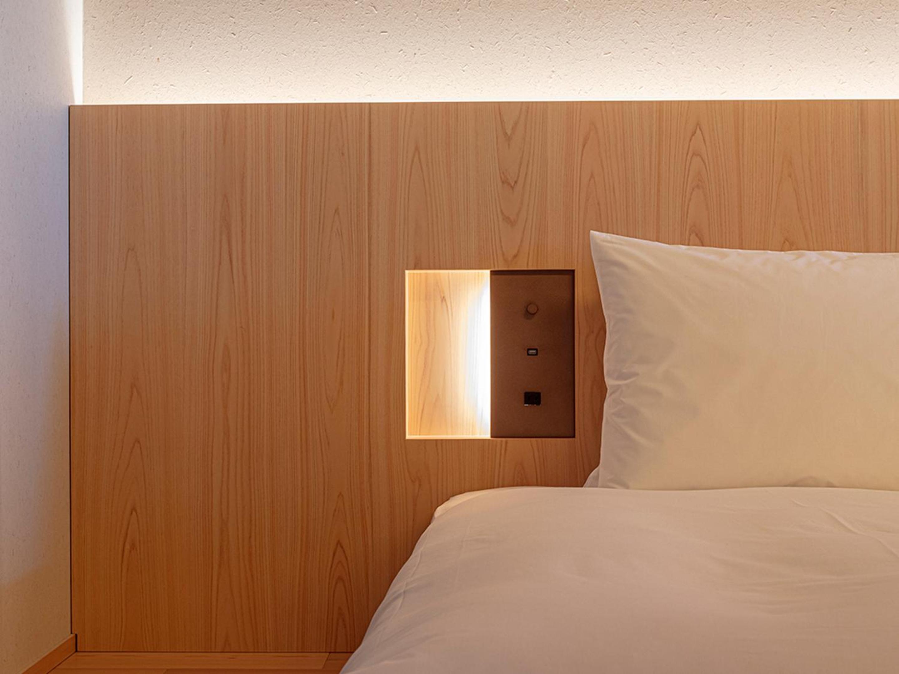 Universal Twin Room - Photo 10