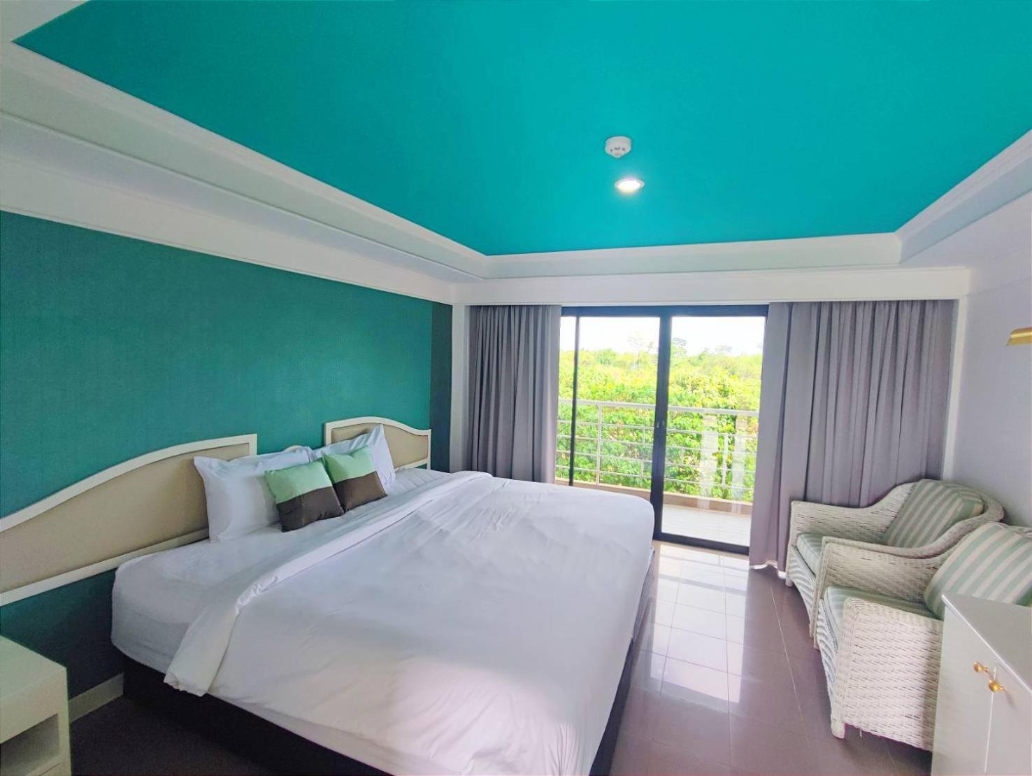 Superior Twin Room photo 2