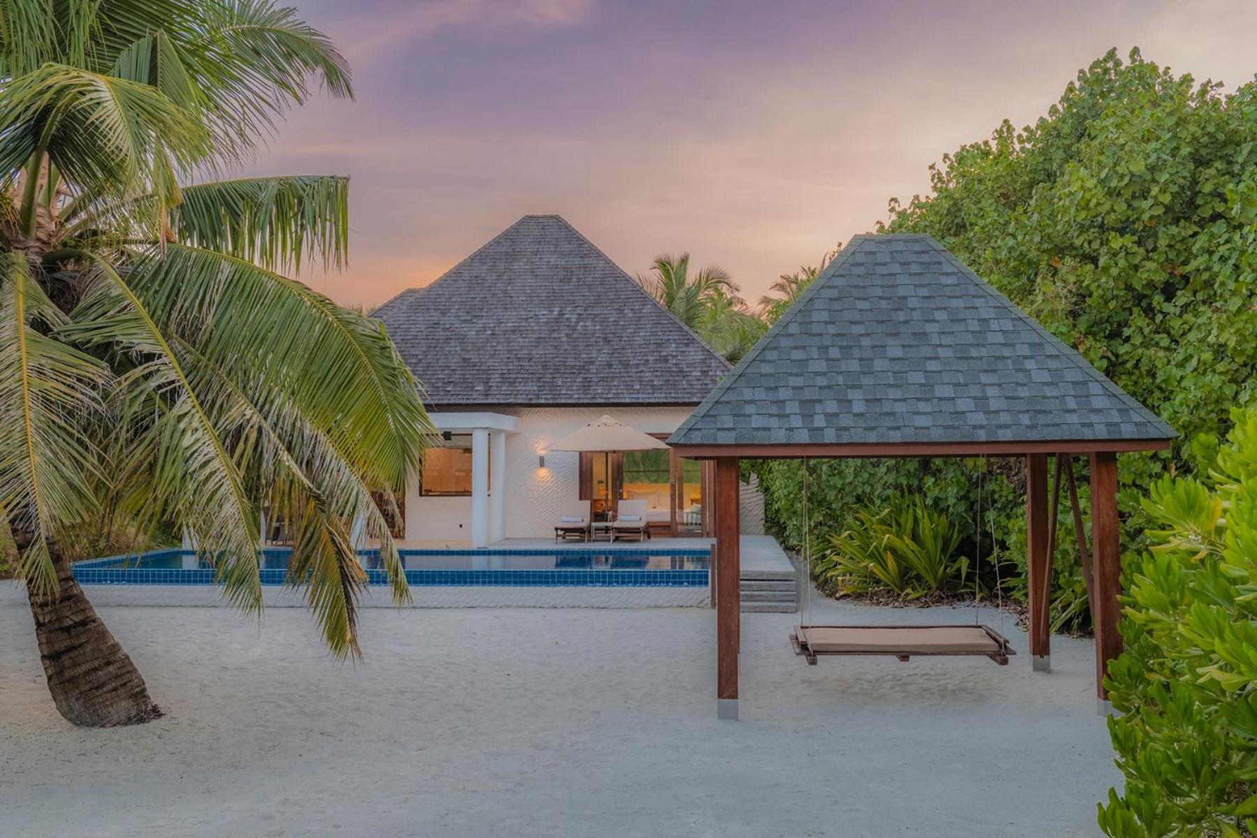 Deluxe Beach Residence with Lap Pool - Complimentary Floating Breakfast (once per stay) for book dates, 10th FEB 2026 onwards, and stay dates 11 April to 30 September 2026 - Photo 3