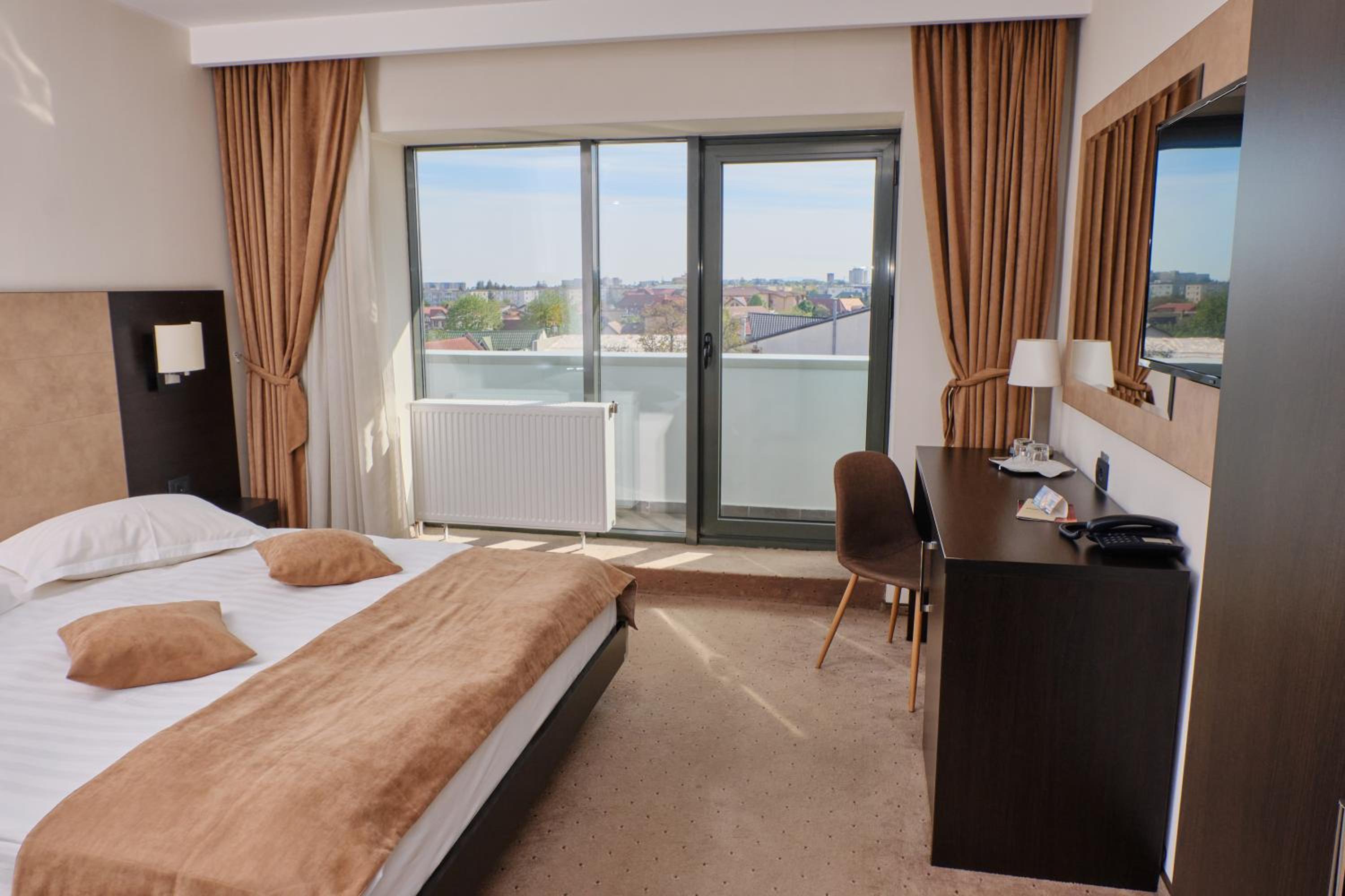 Double Room with Balcony photo 3