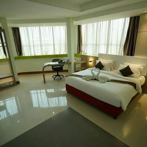Deluxe Suite photo 1