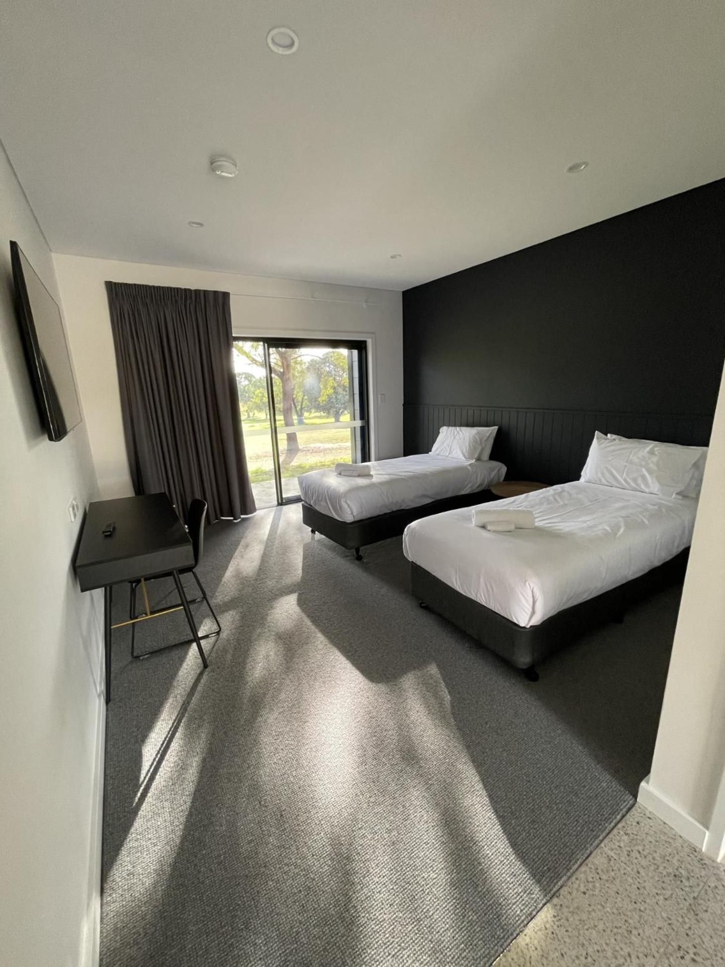 Double or Twin Room photo 1