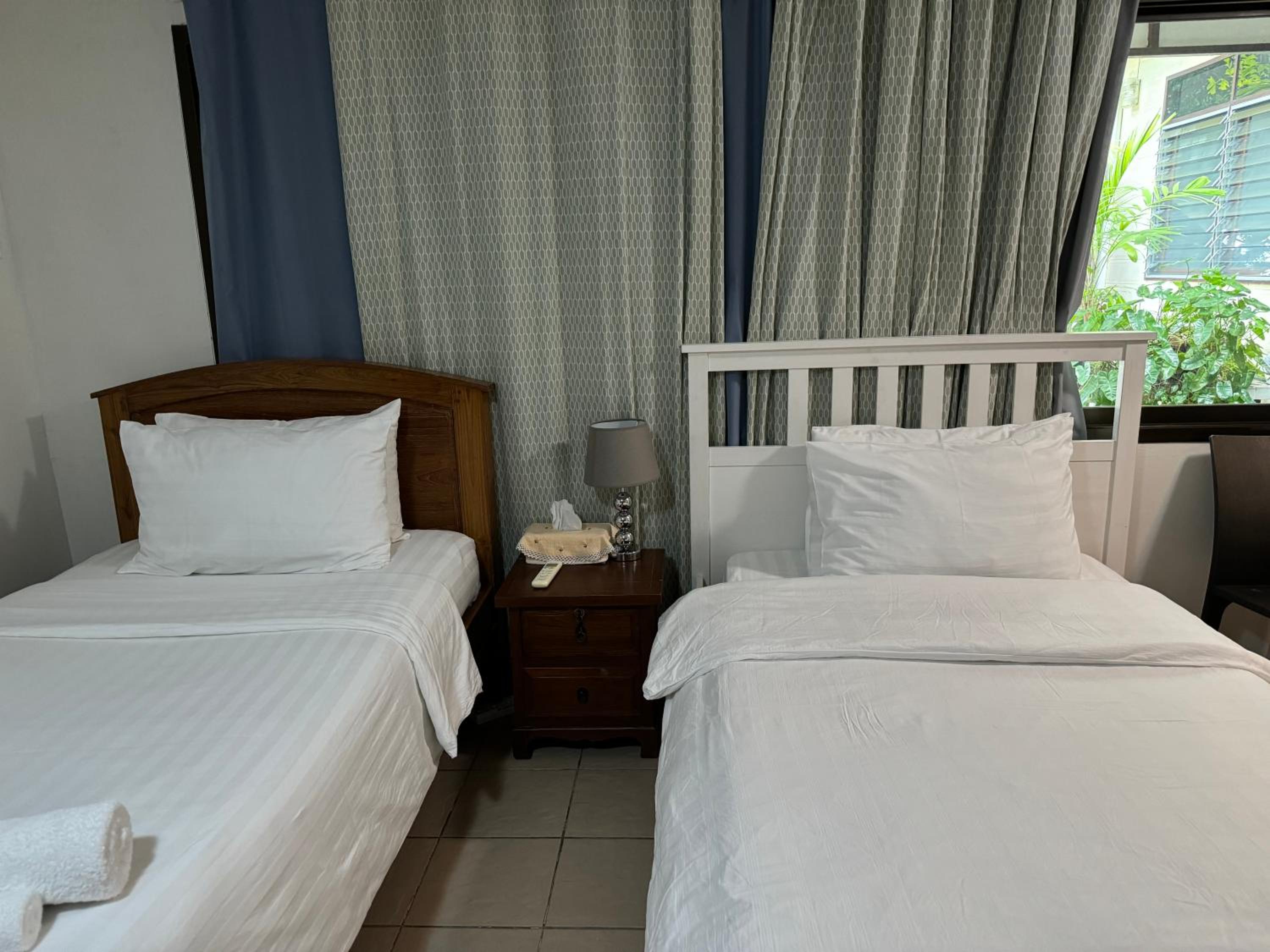 Standard Twin Room with Garden View photo 2