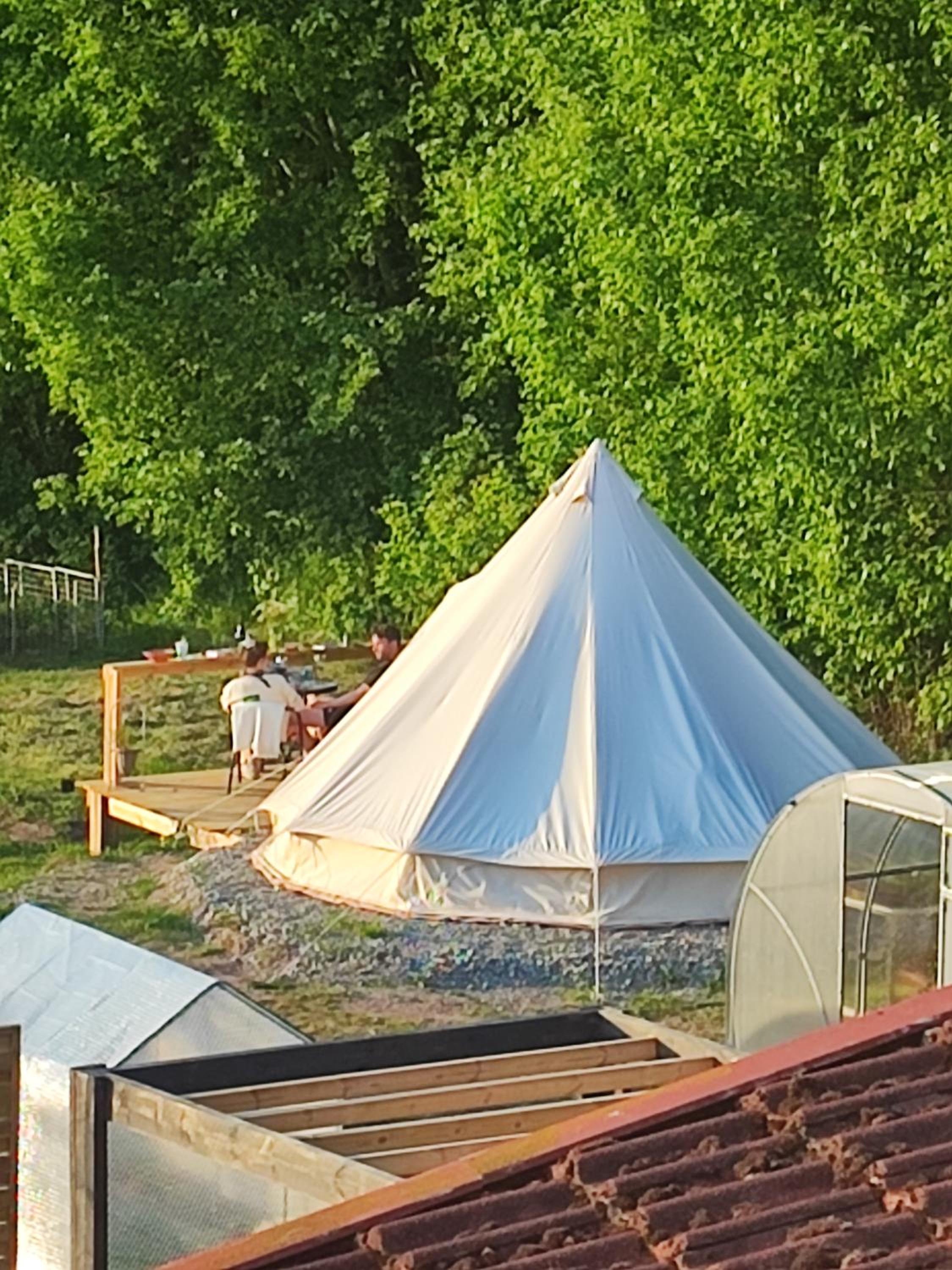 Tent photo 1