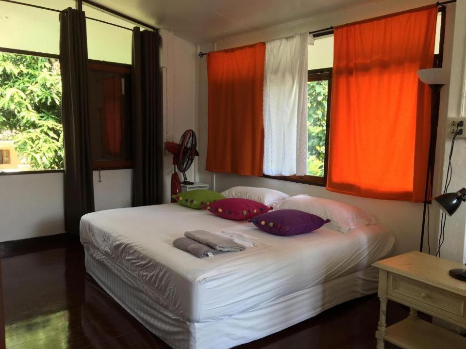 Large Double Room photo 3
