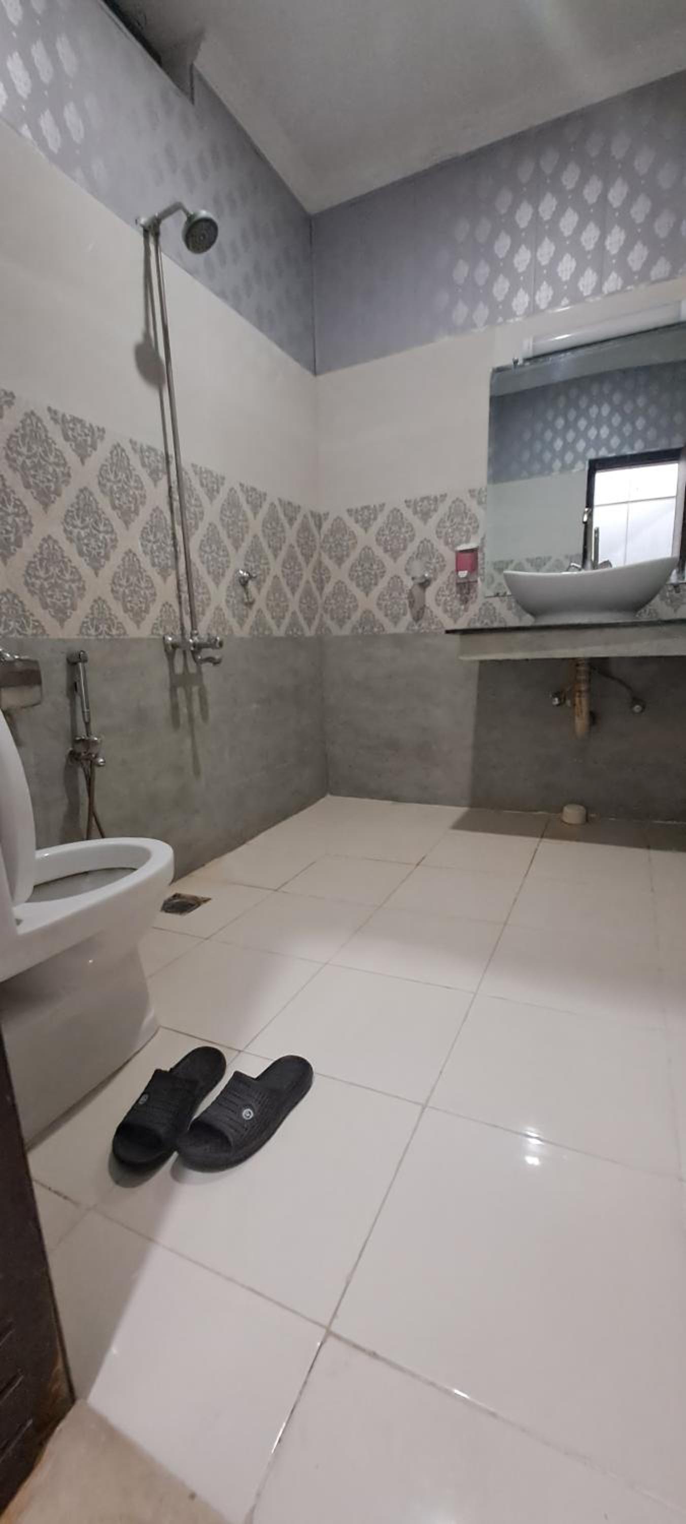 Economy Double Room photo 2