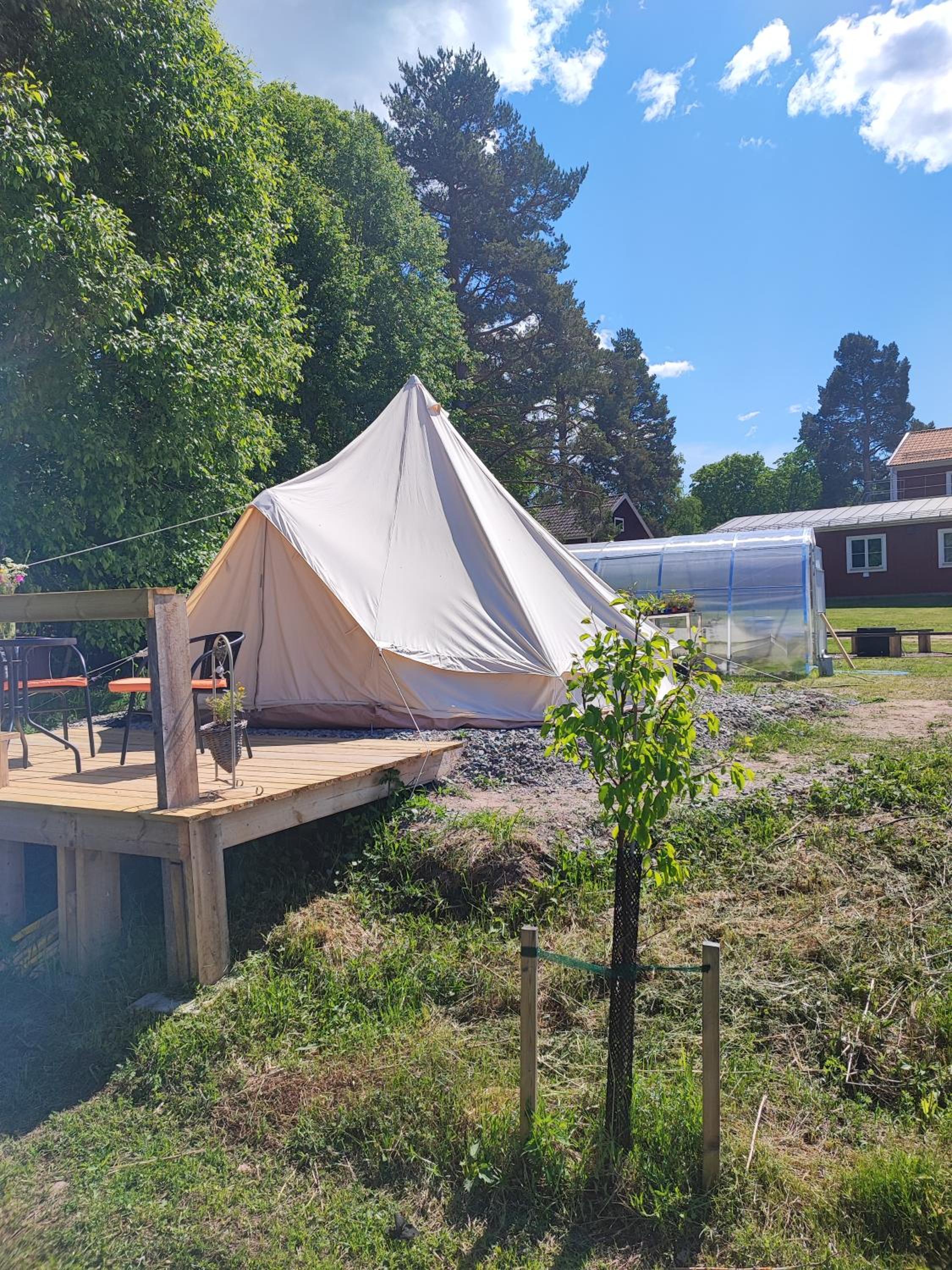 Tent photo 2