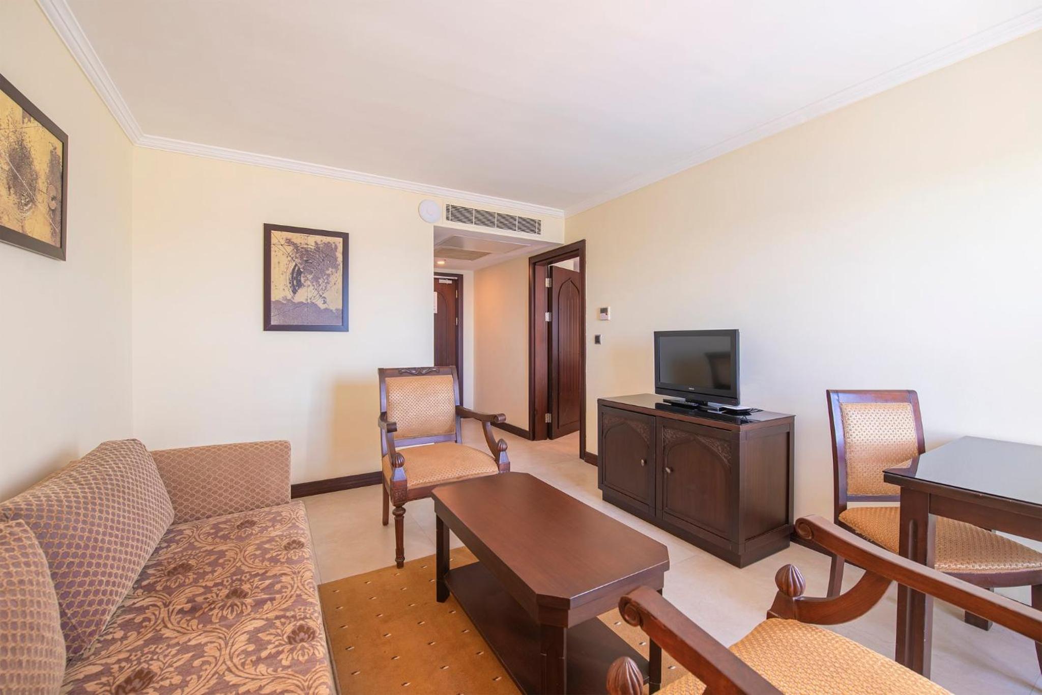 Corner Suite With Spa Bath Non Smoking