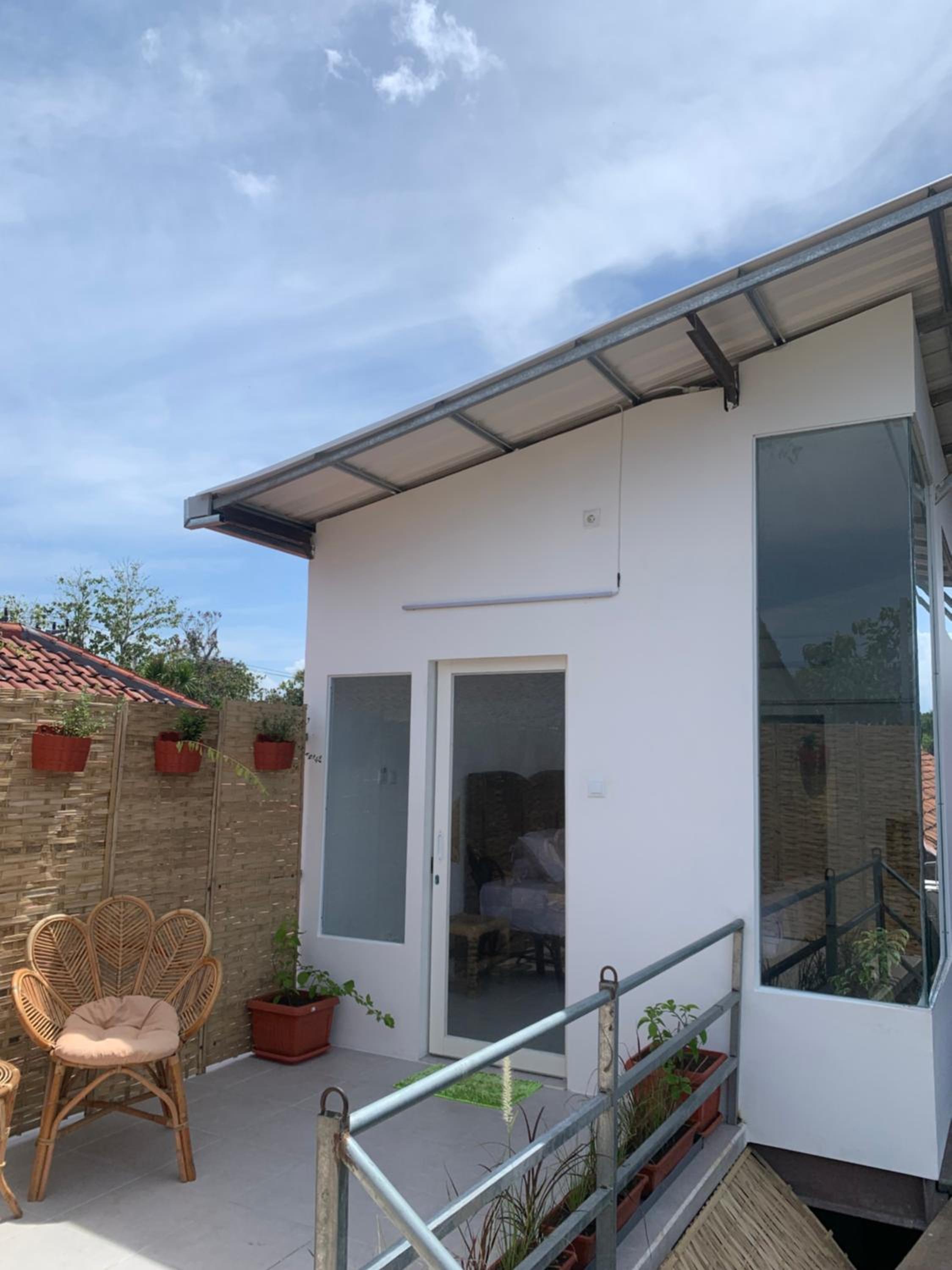 Deluxe Double Room with Balcony photo 3