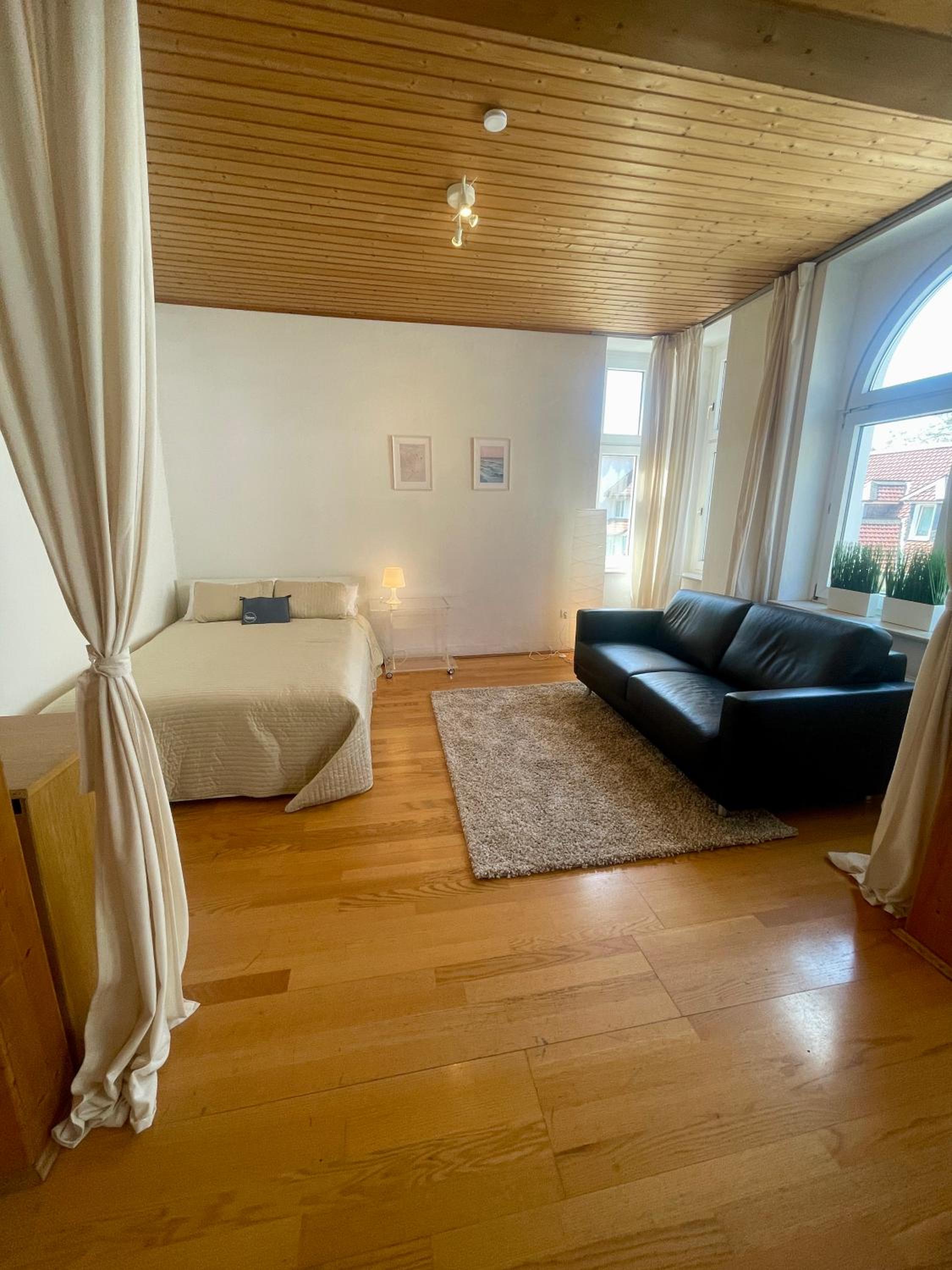 Three-Bedroom Apartment photo 2