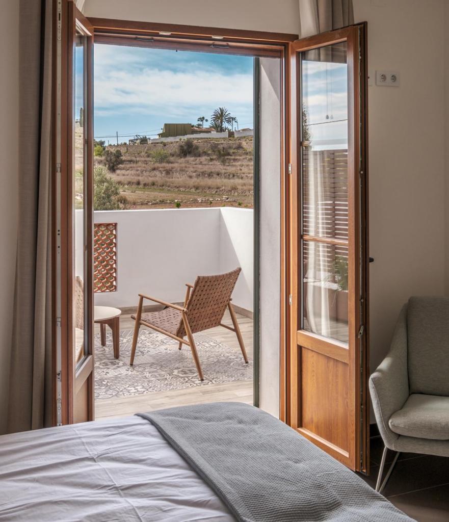 Double or Twin Room with Garden View photo 2