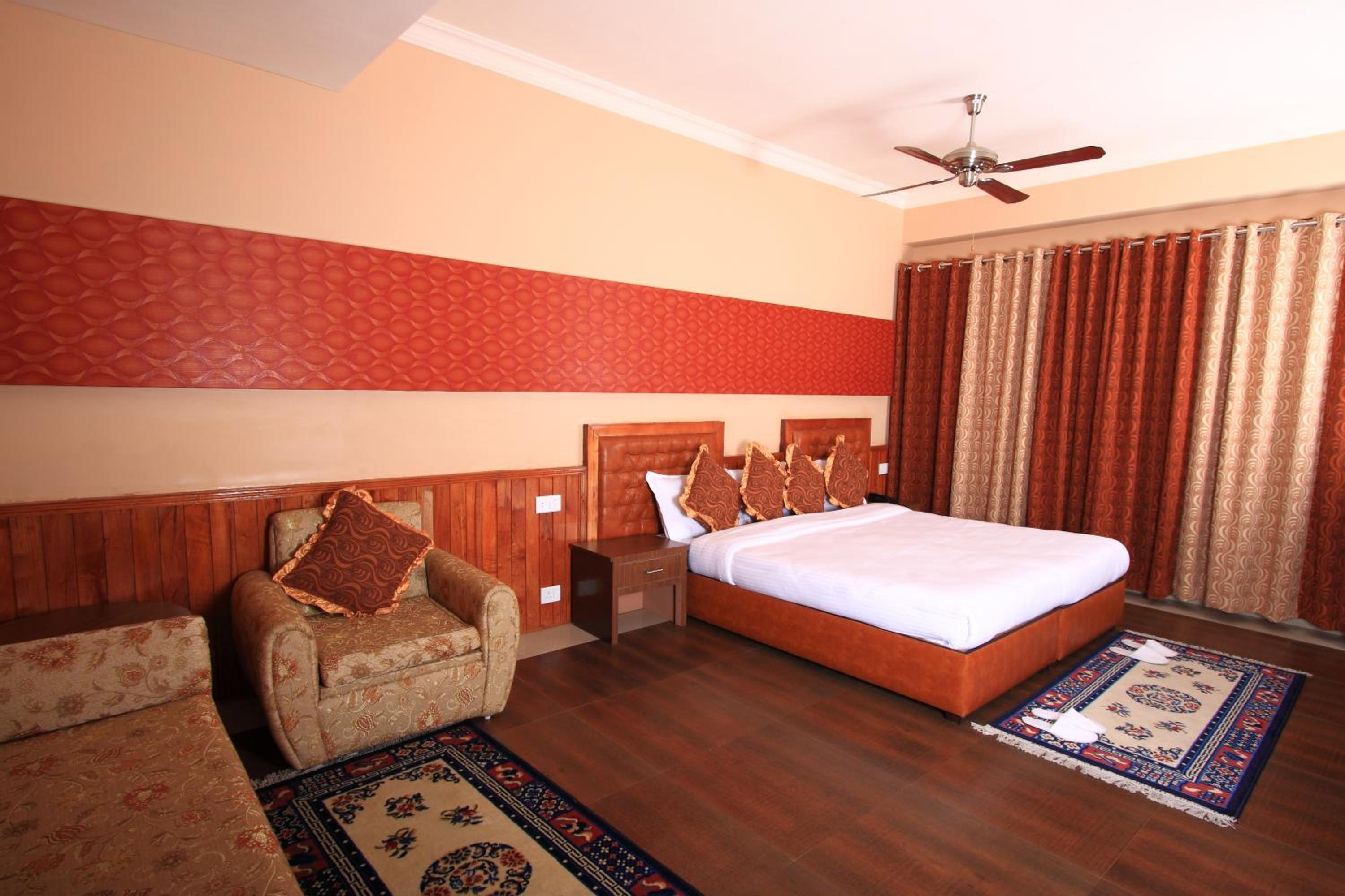 Double Room with Balcony photo 1