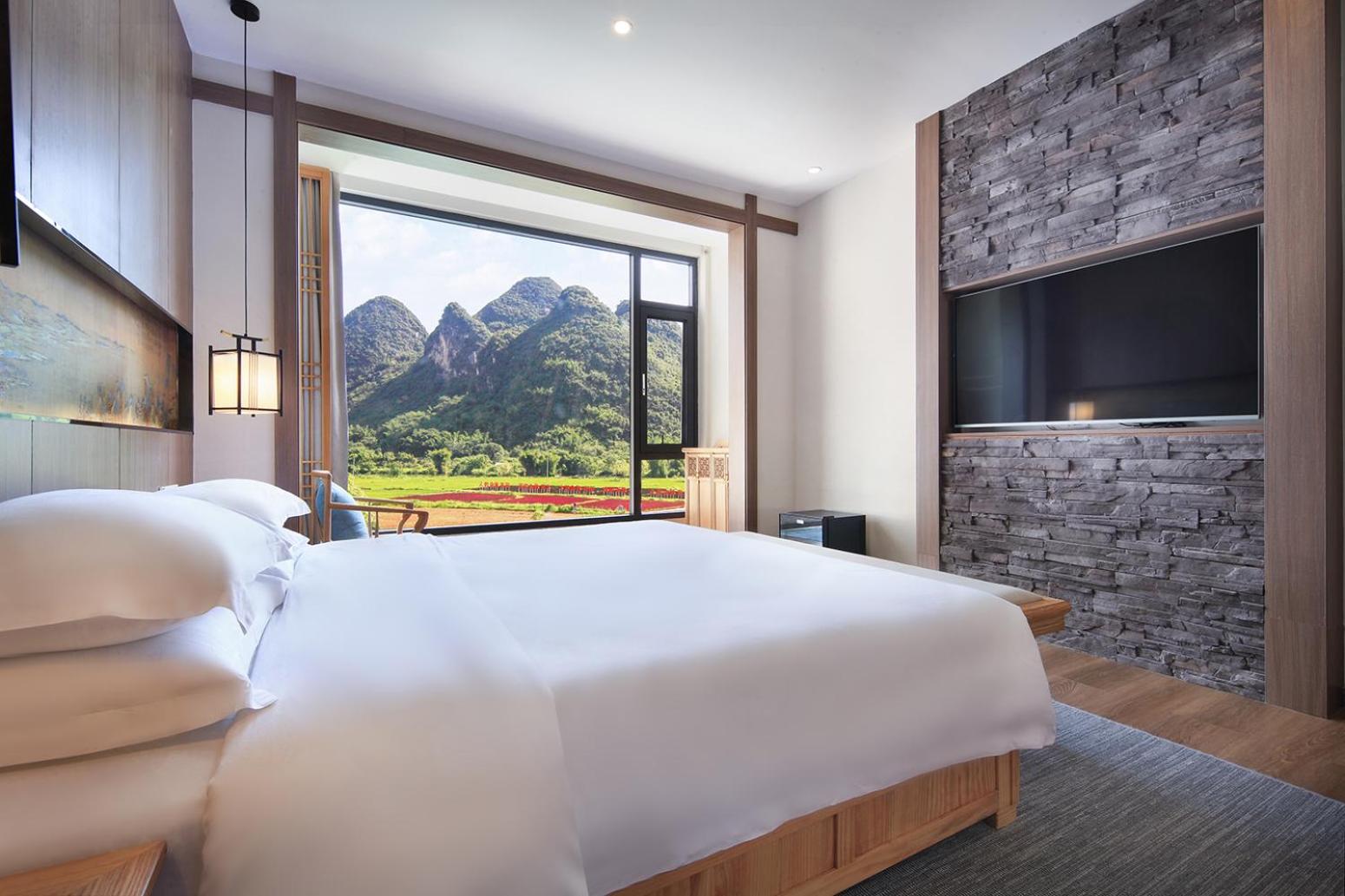 Family Room with Mountain View