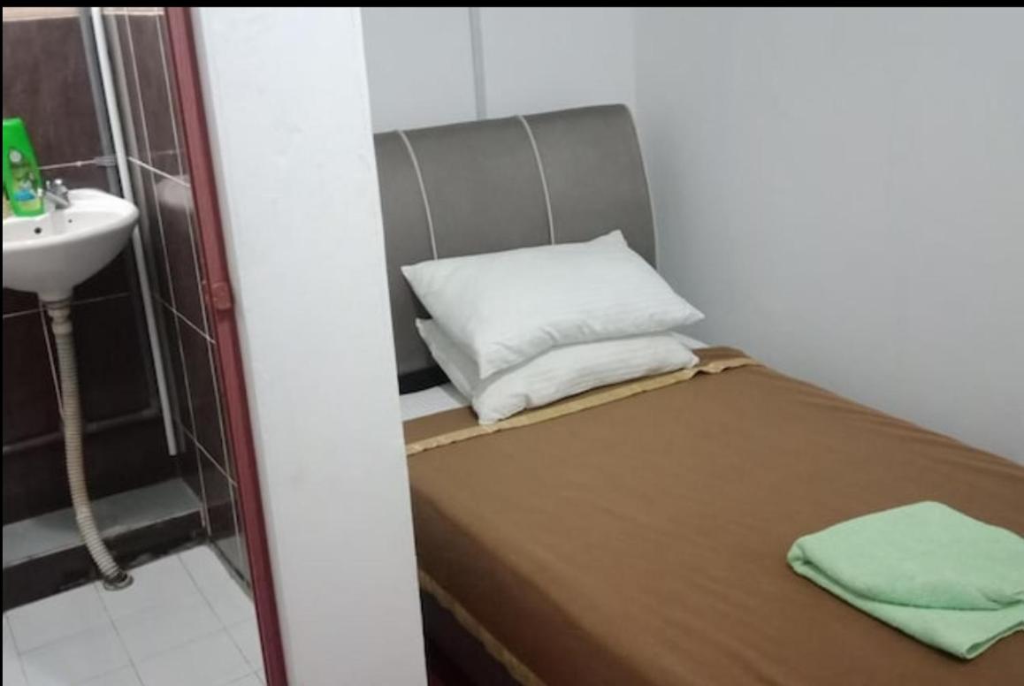 Standard Single Room photo 2