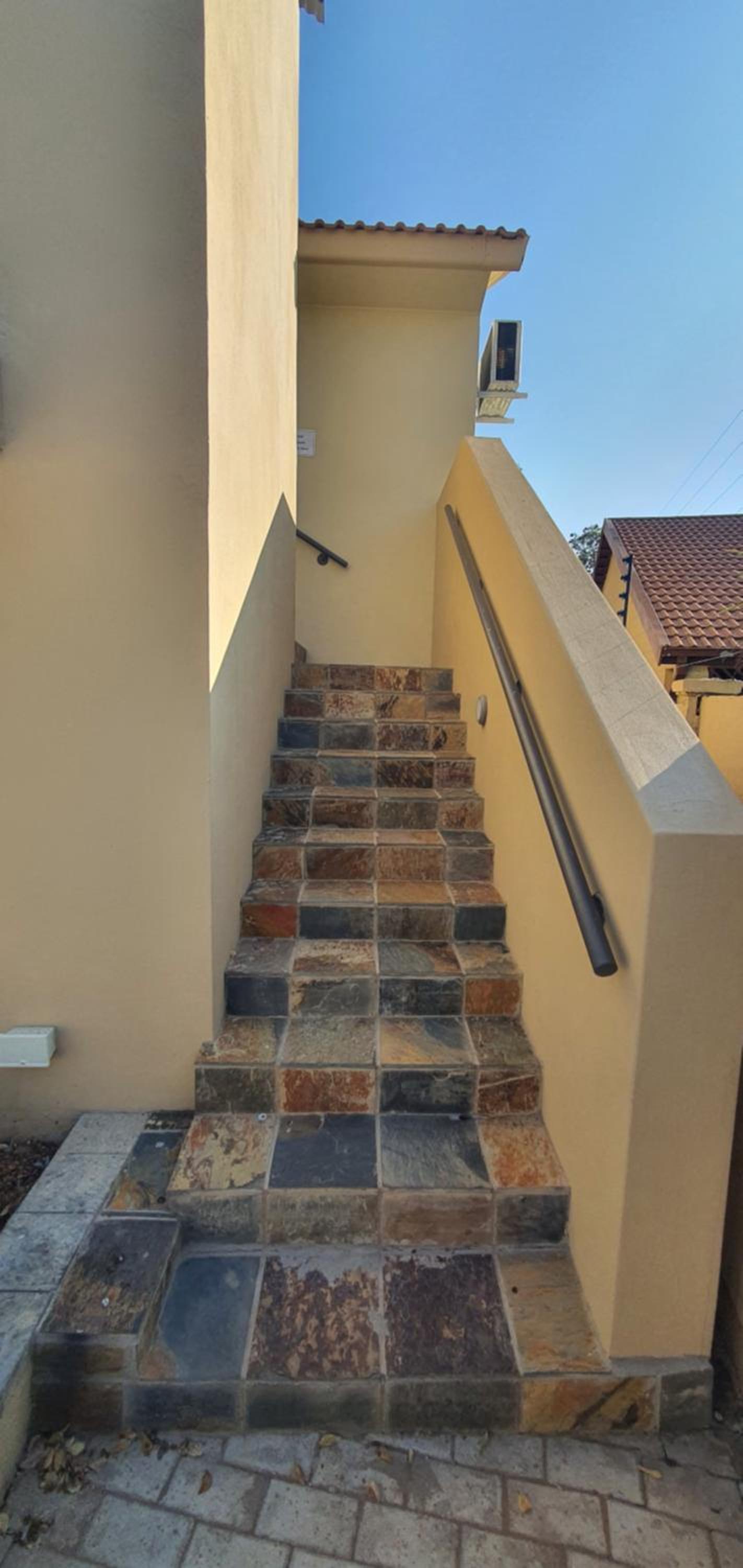King Suite with Balcony - Photo 9