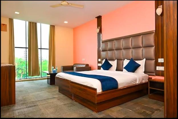 Double Room - Photo 2