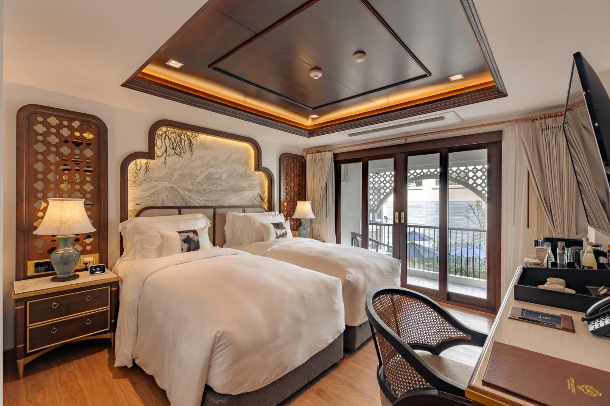 Twin Room with Balcony
