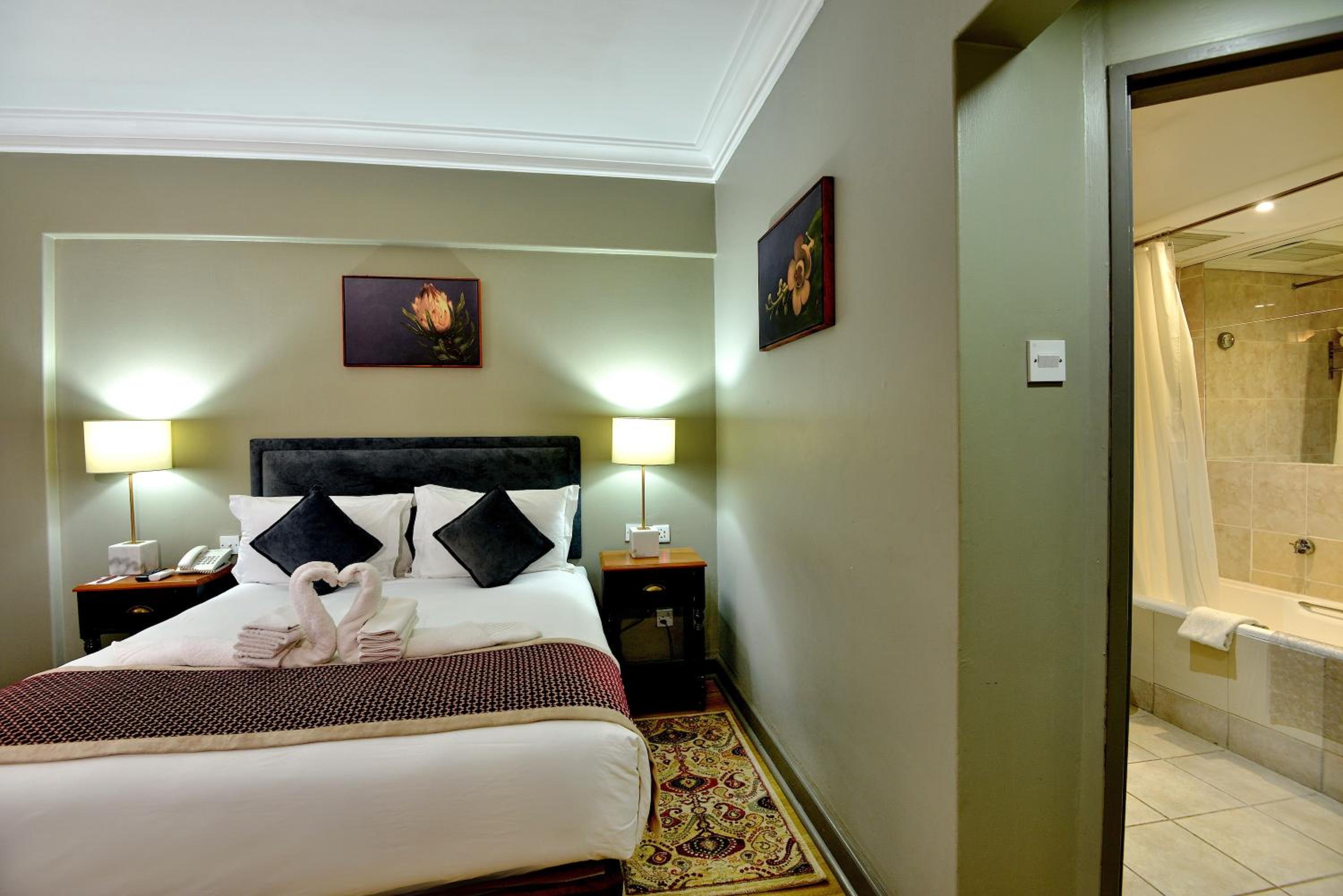 Executive Suite photo 2