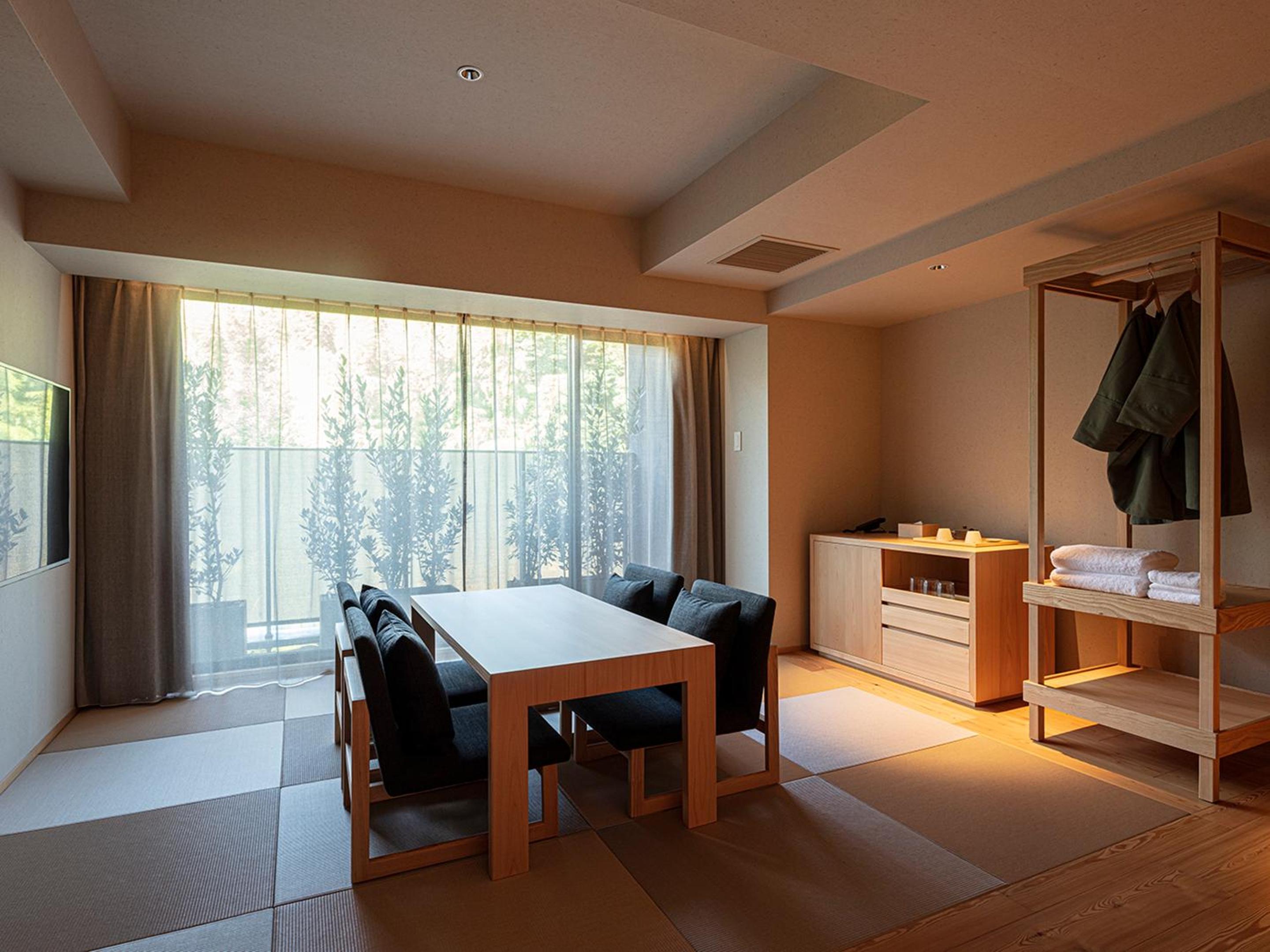 Forest Twin Room with Hot Spring - Photo 6