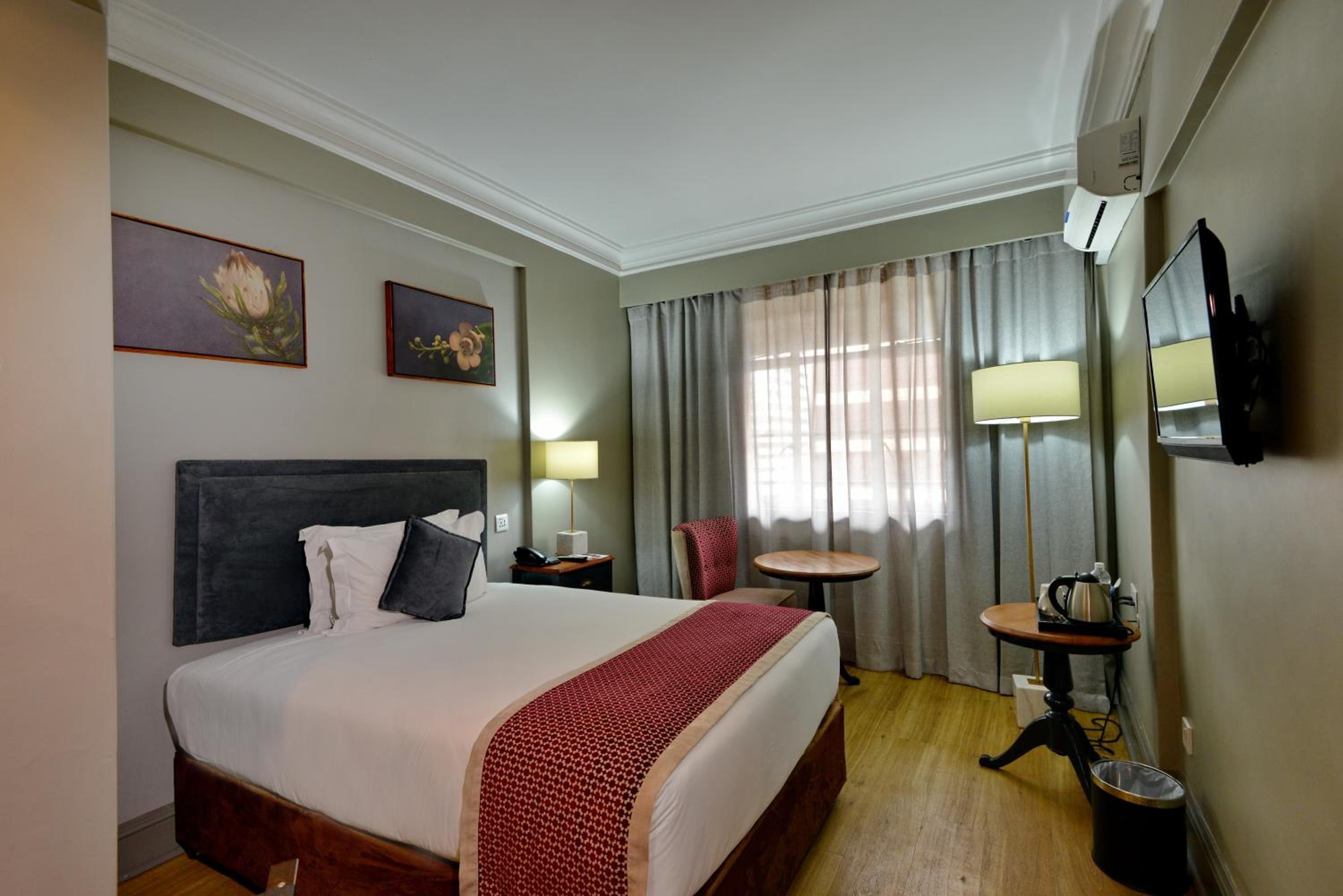 Single Room photo 1