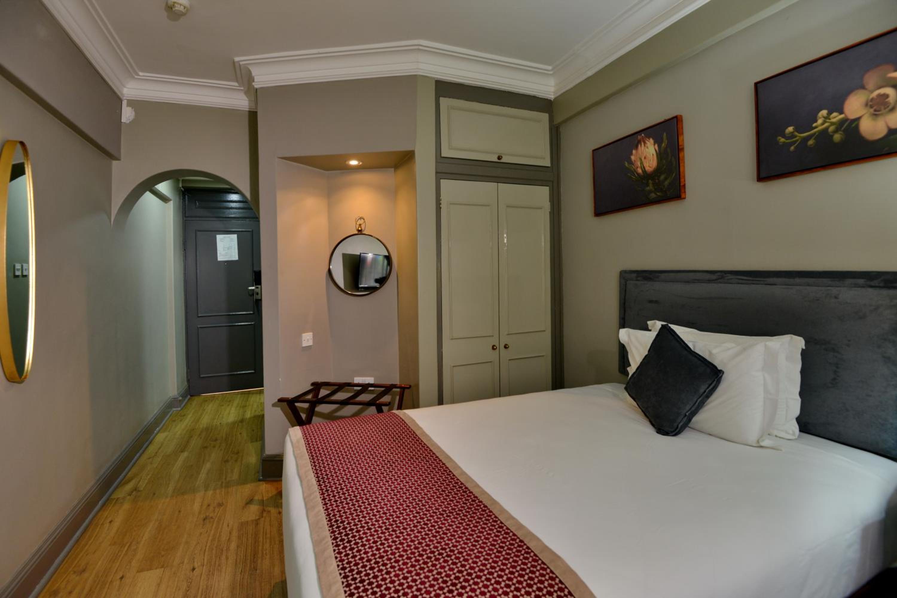 Single Room photo 3