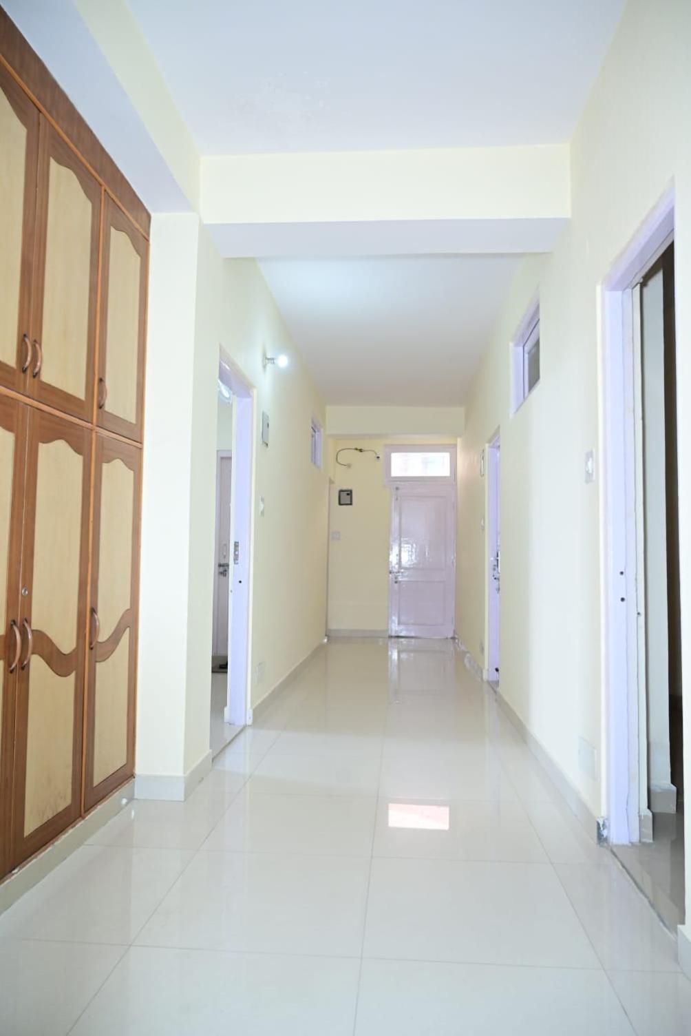 Deluxe Double Room (2 Adults + 1 Child) photo 1
