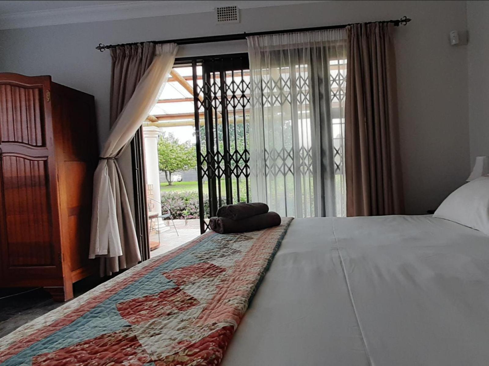 Double or Twin Room photo 3
