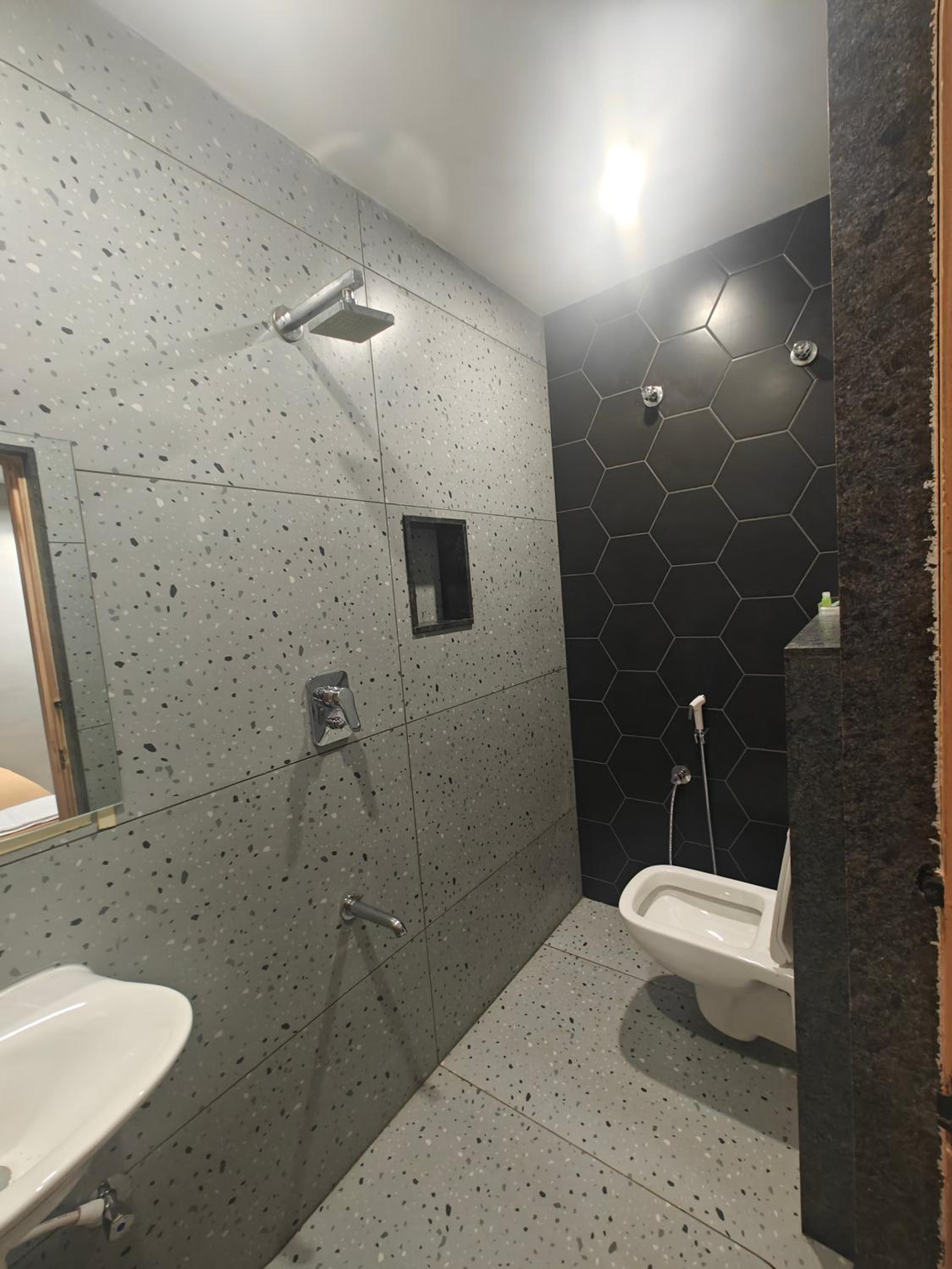 Double Room with Private Bathroom photo 2