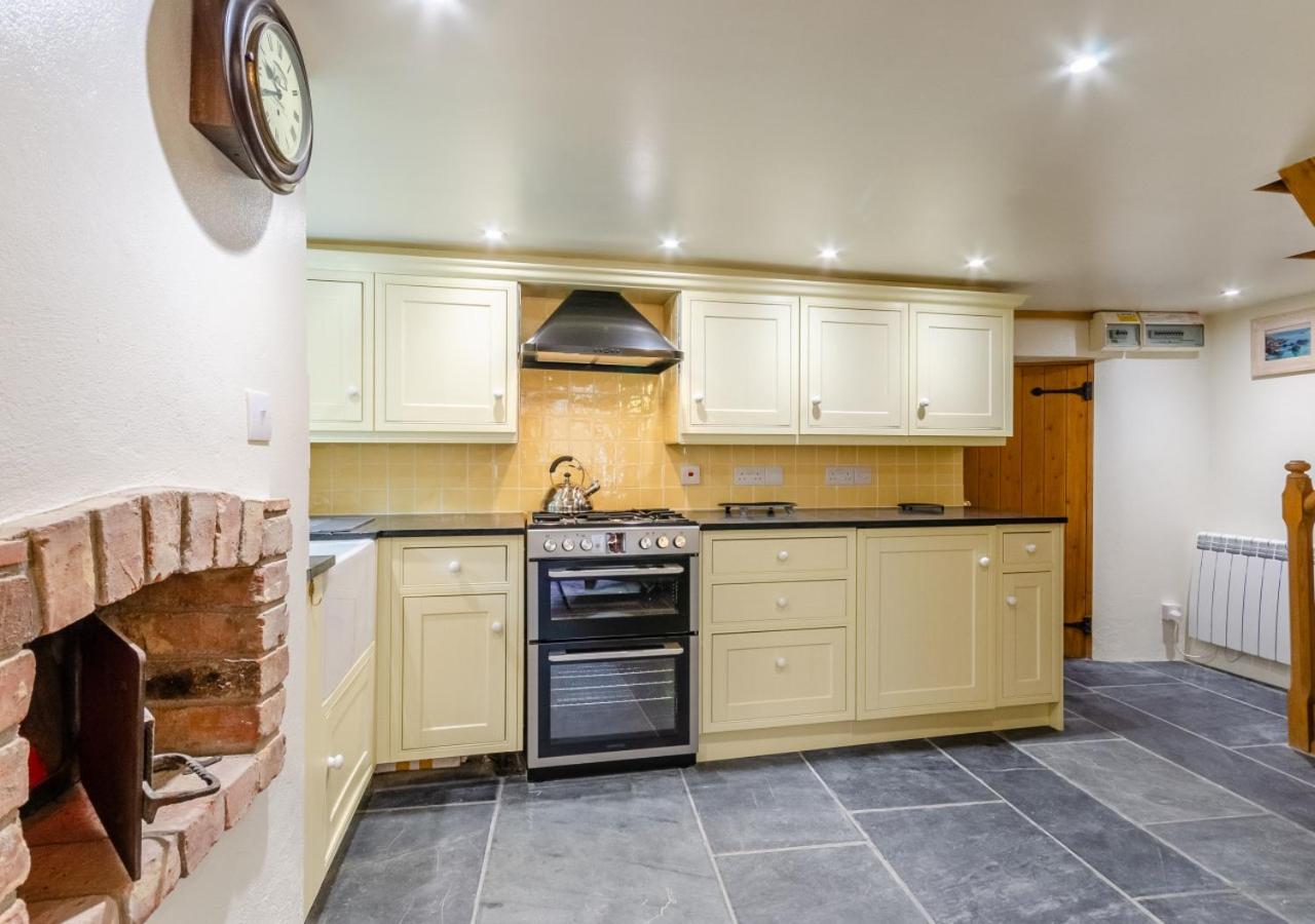 One-Bedroom House photo 2