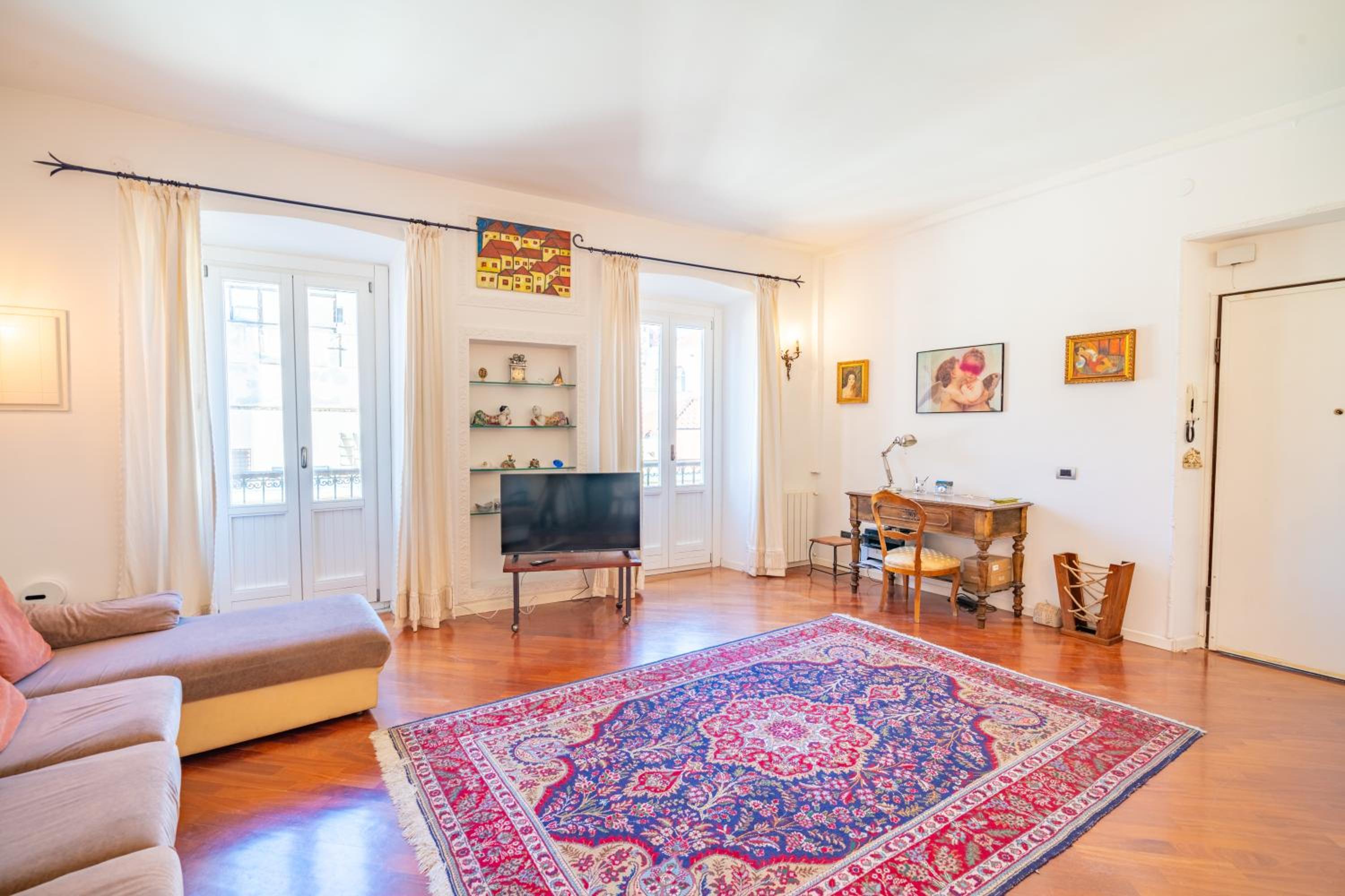 Two-Bedroom Apartment with City View