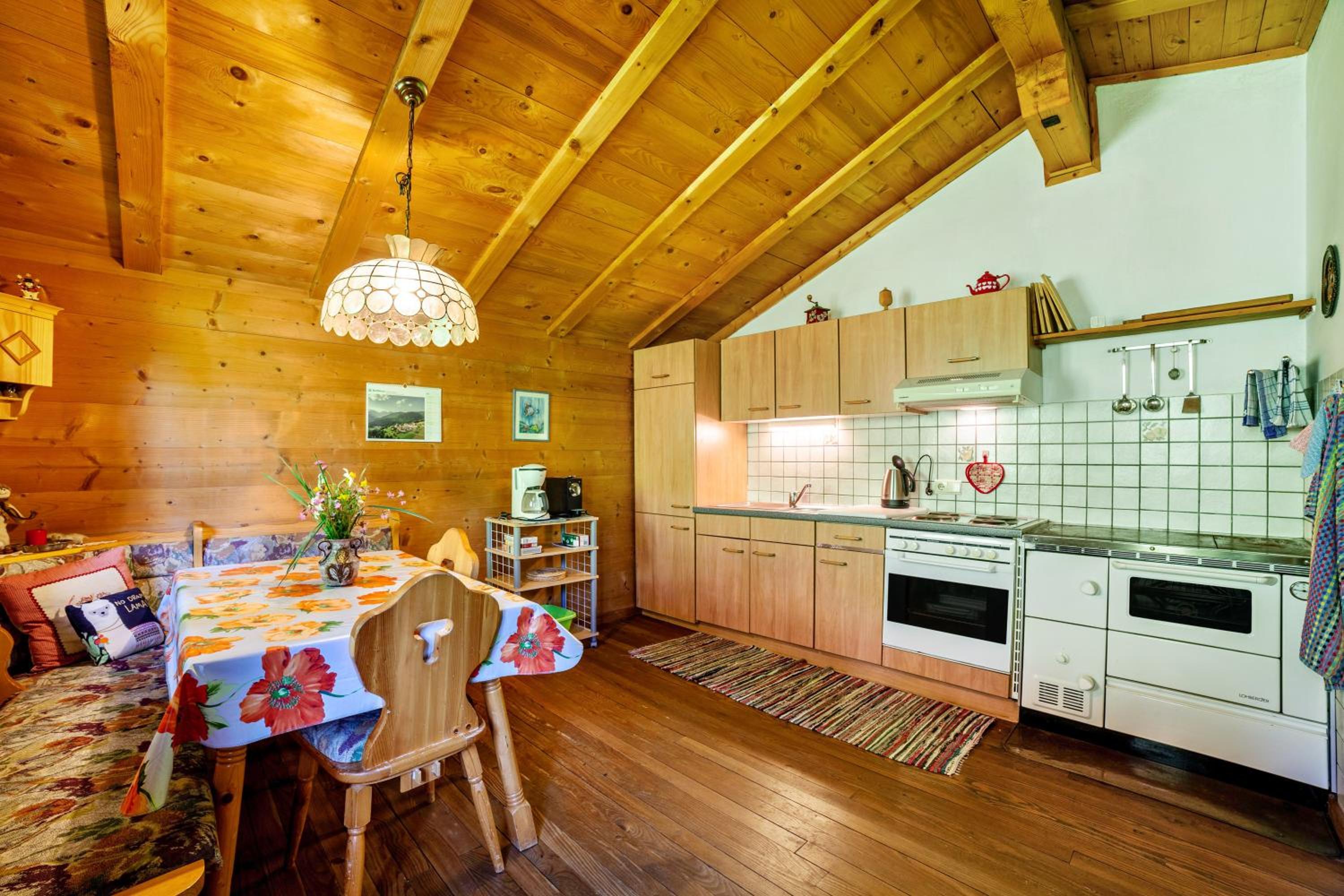 Two-Bedroom Deluxe Apartment with Balcony photo 2