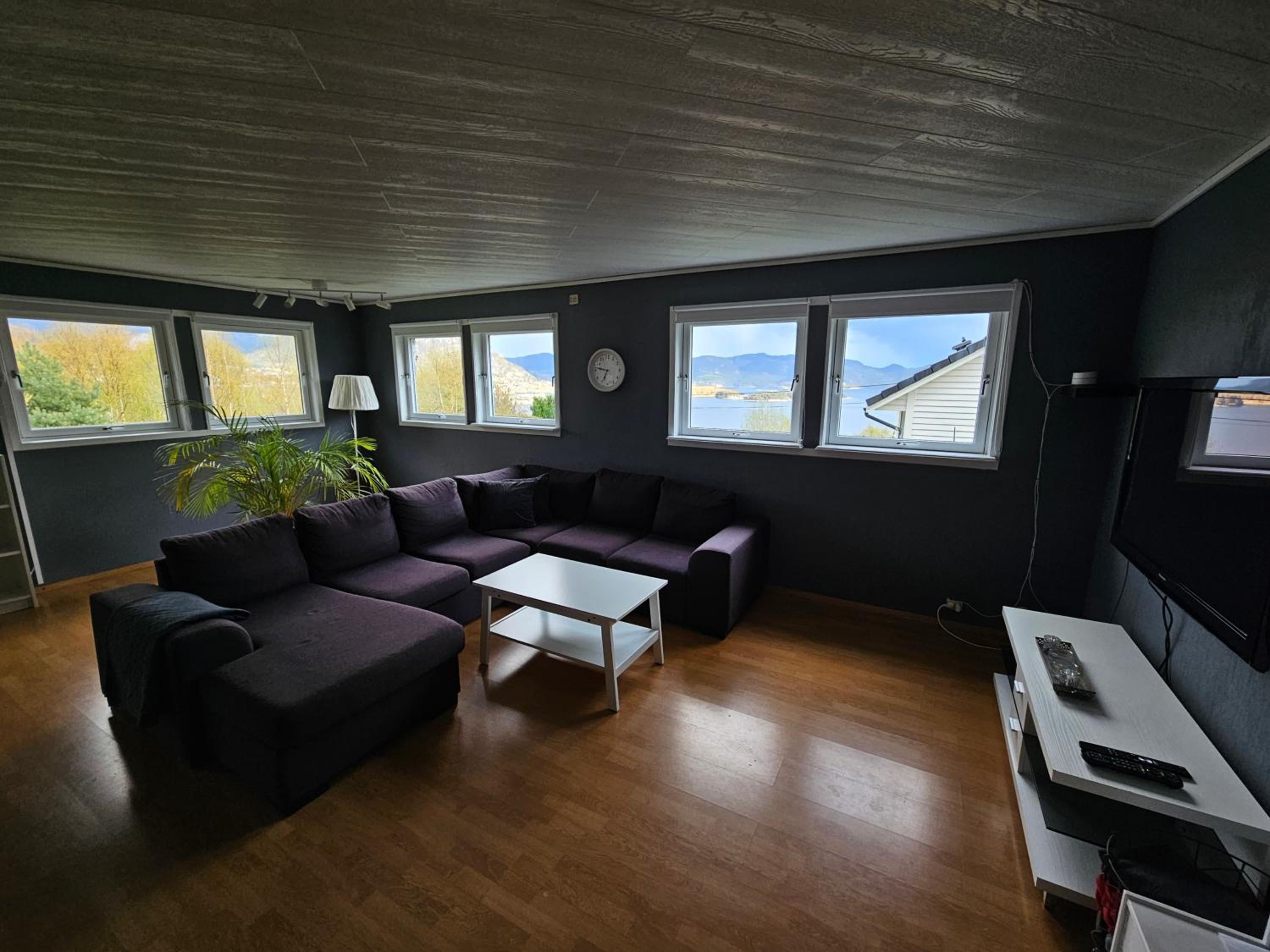 Two-Bedroom Apartment - Photo 1