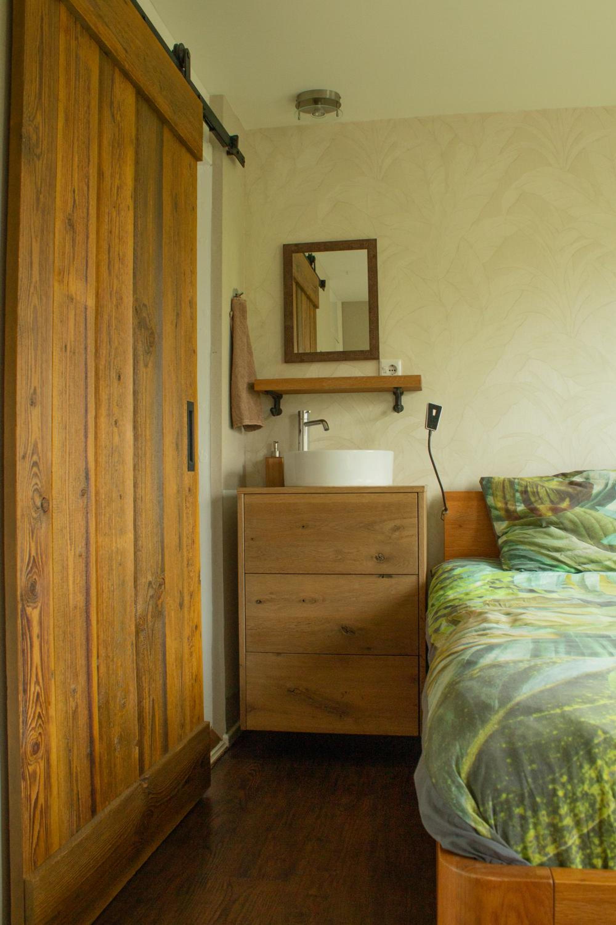 Small Double Room photo 3